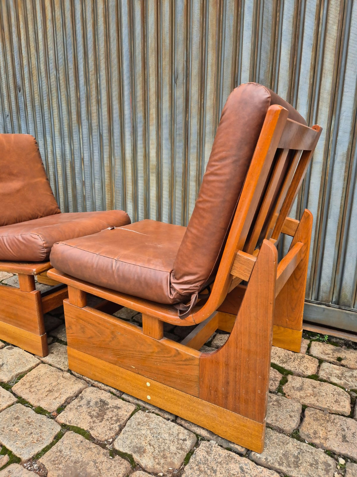 Poltrona anos 80 (valor unitário)