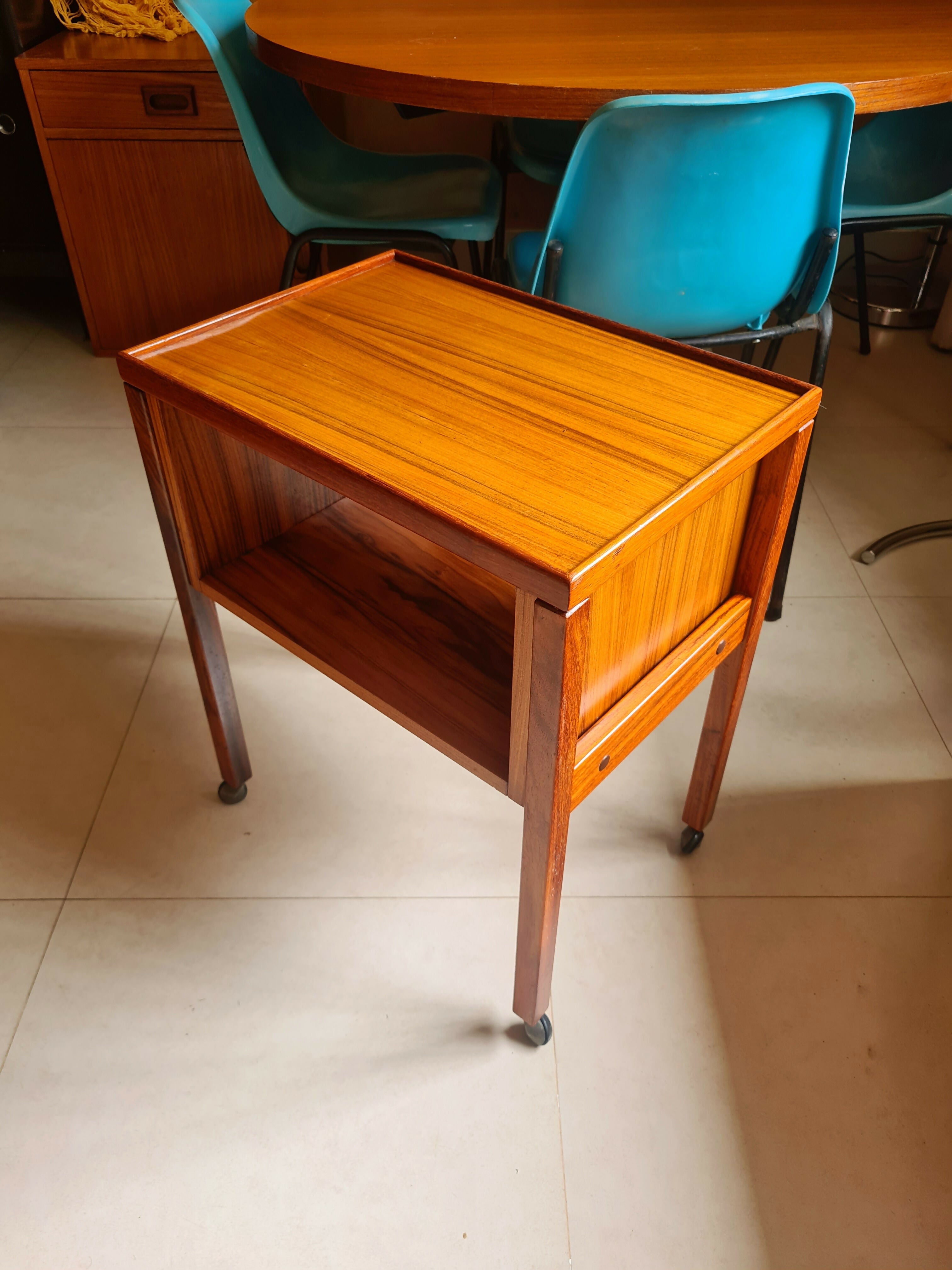 Par de mesas laterais dos anos 60