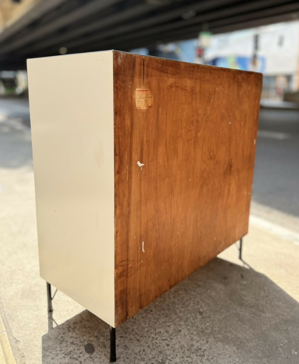 Cômoda anos 70 em Fórmica