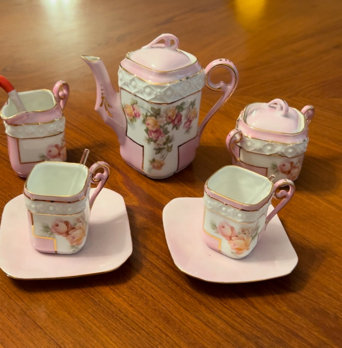 Conjunto de Chá Porcelana Francesa Tete a Tete