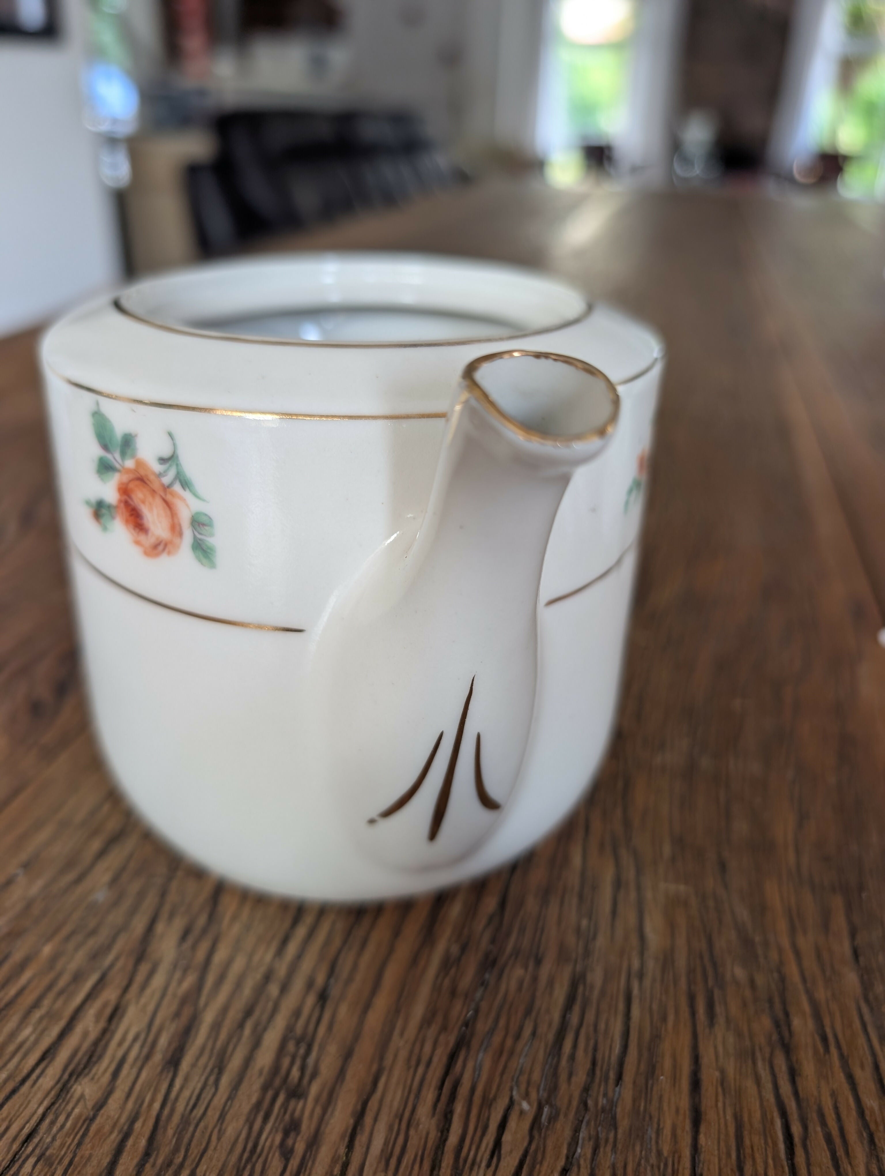 Bule porcelana da Cerqueira Leite