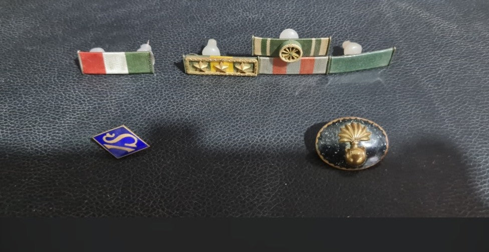 Lote 34 Peças Militaria Brasileira (Medalhas, Insígnias e etc) 
