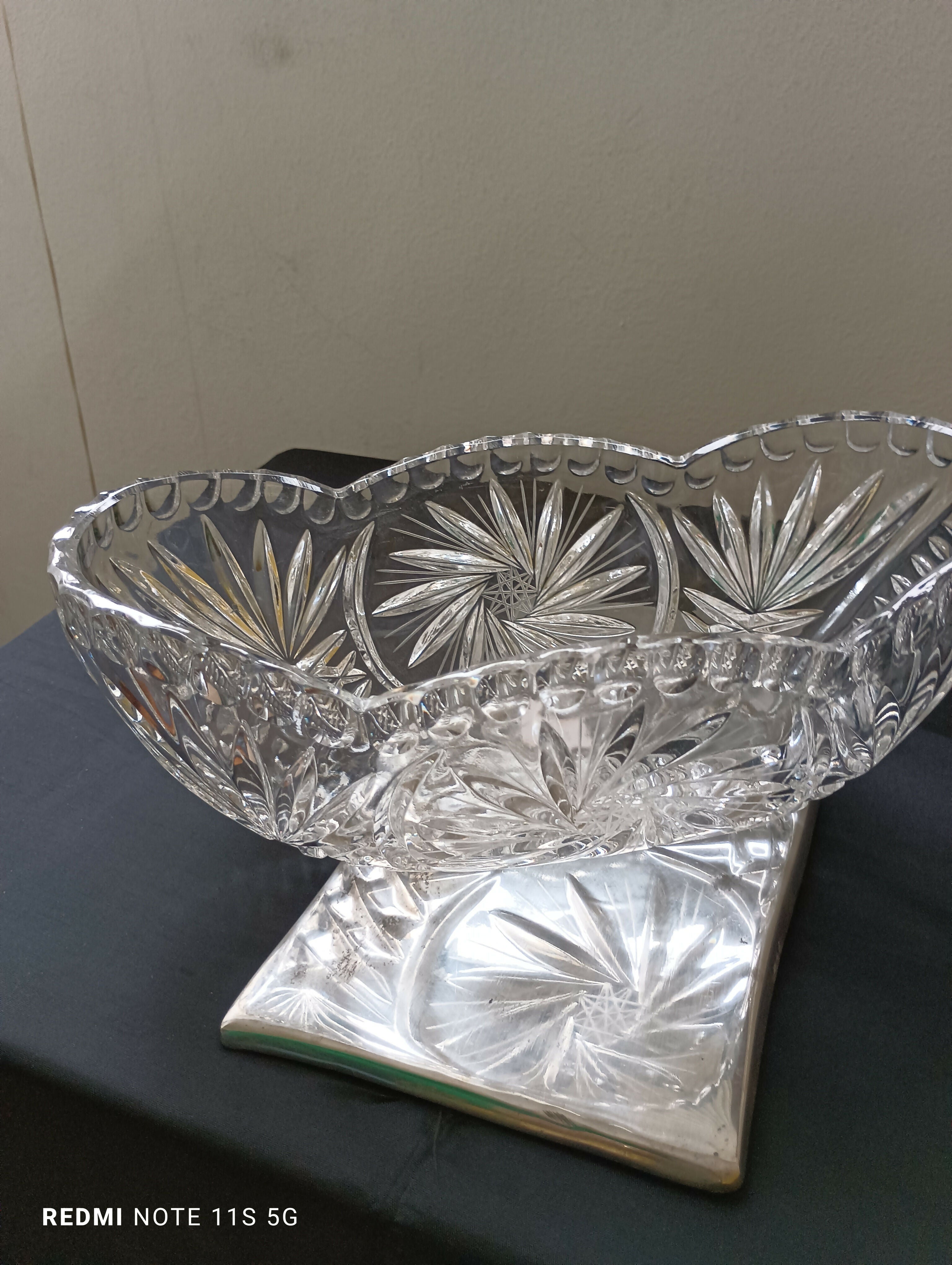 Centro de mesa de cristal lapidado