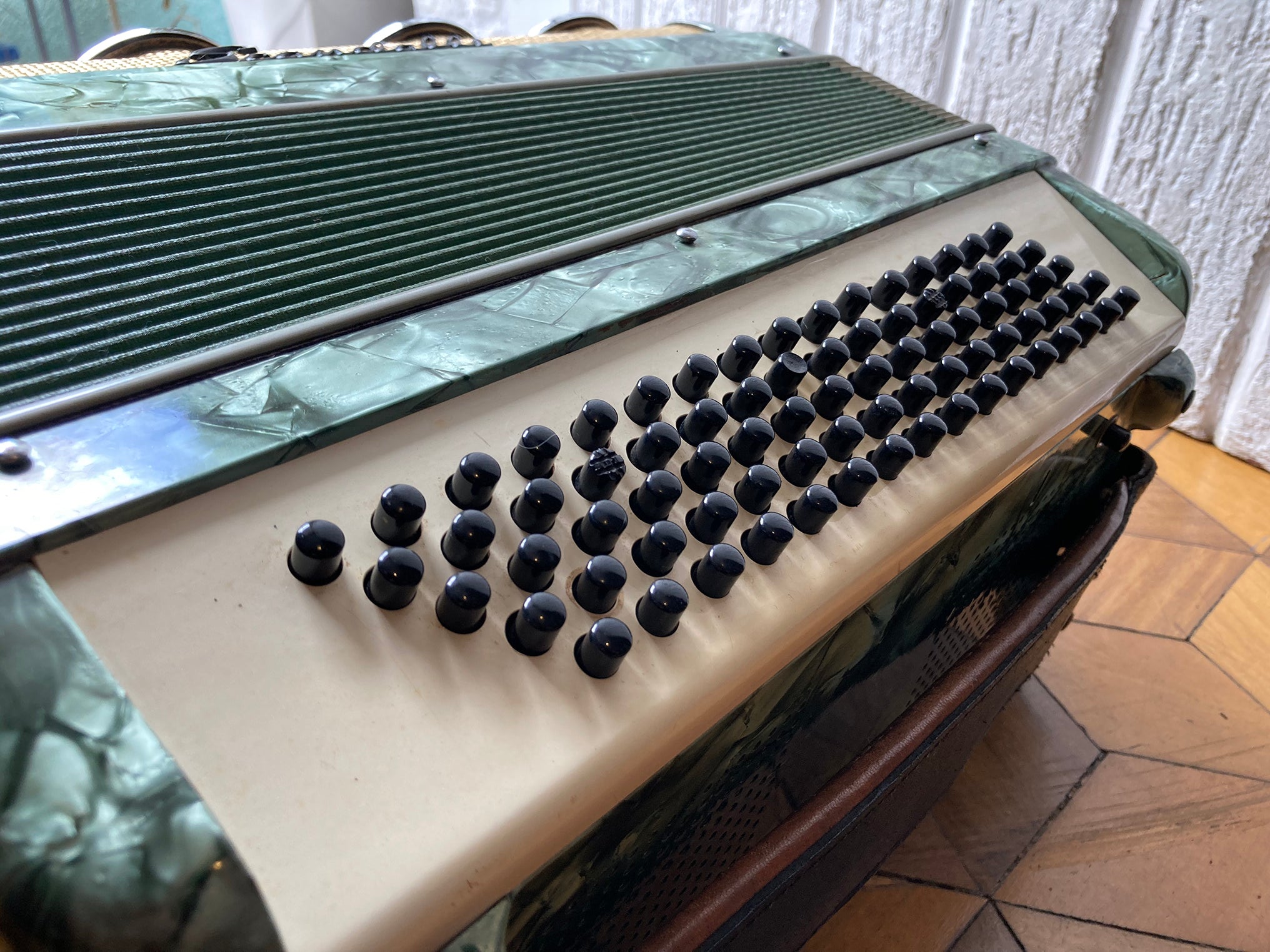 Acordeon Scandalli 80 baixos verde