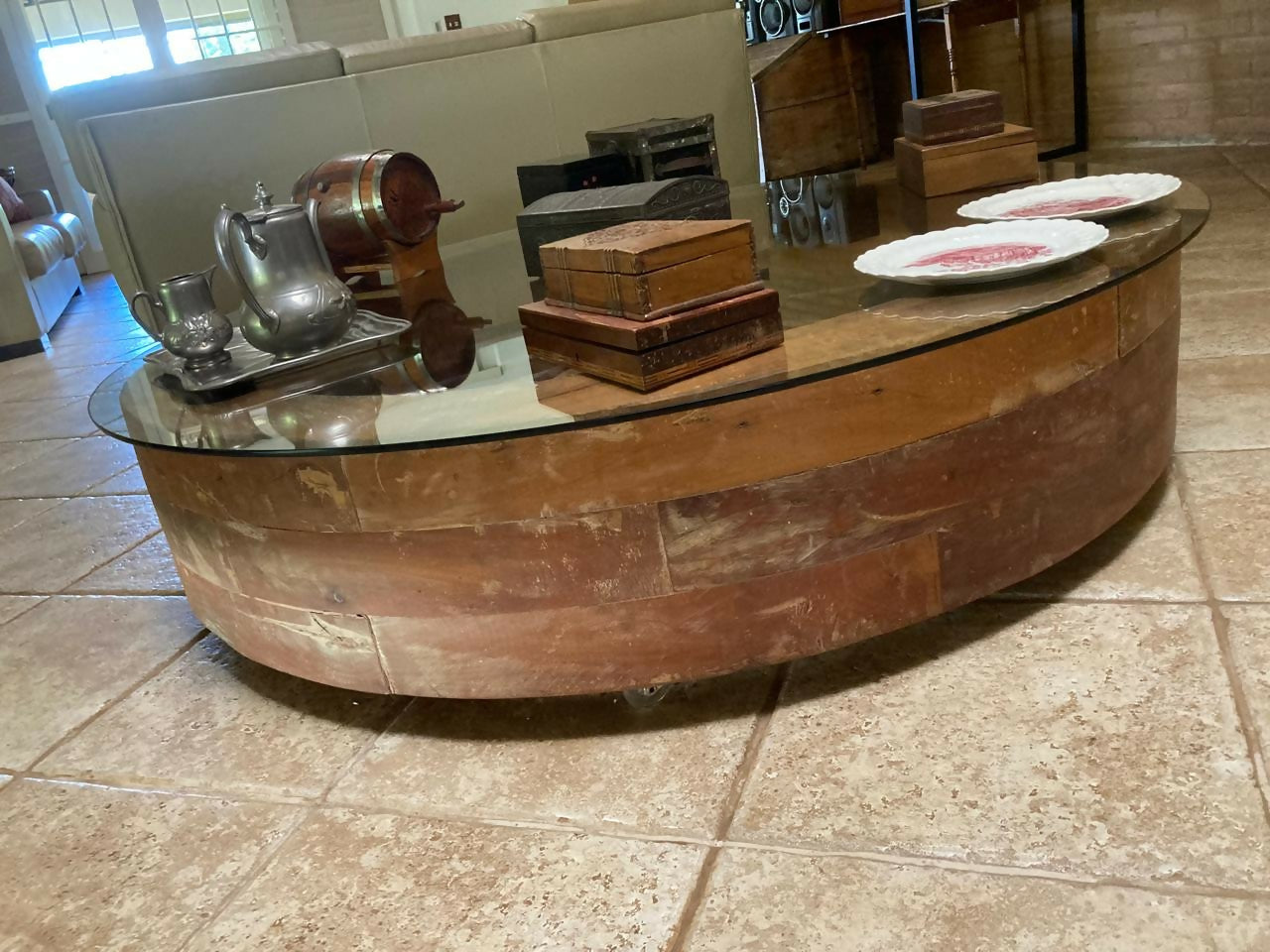 Mesa de roda de carroça