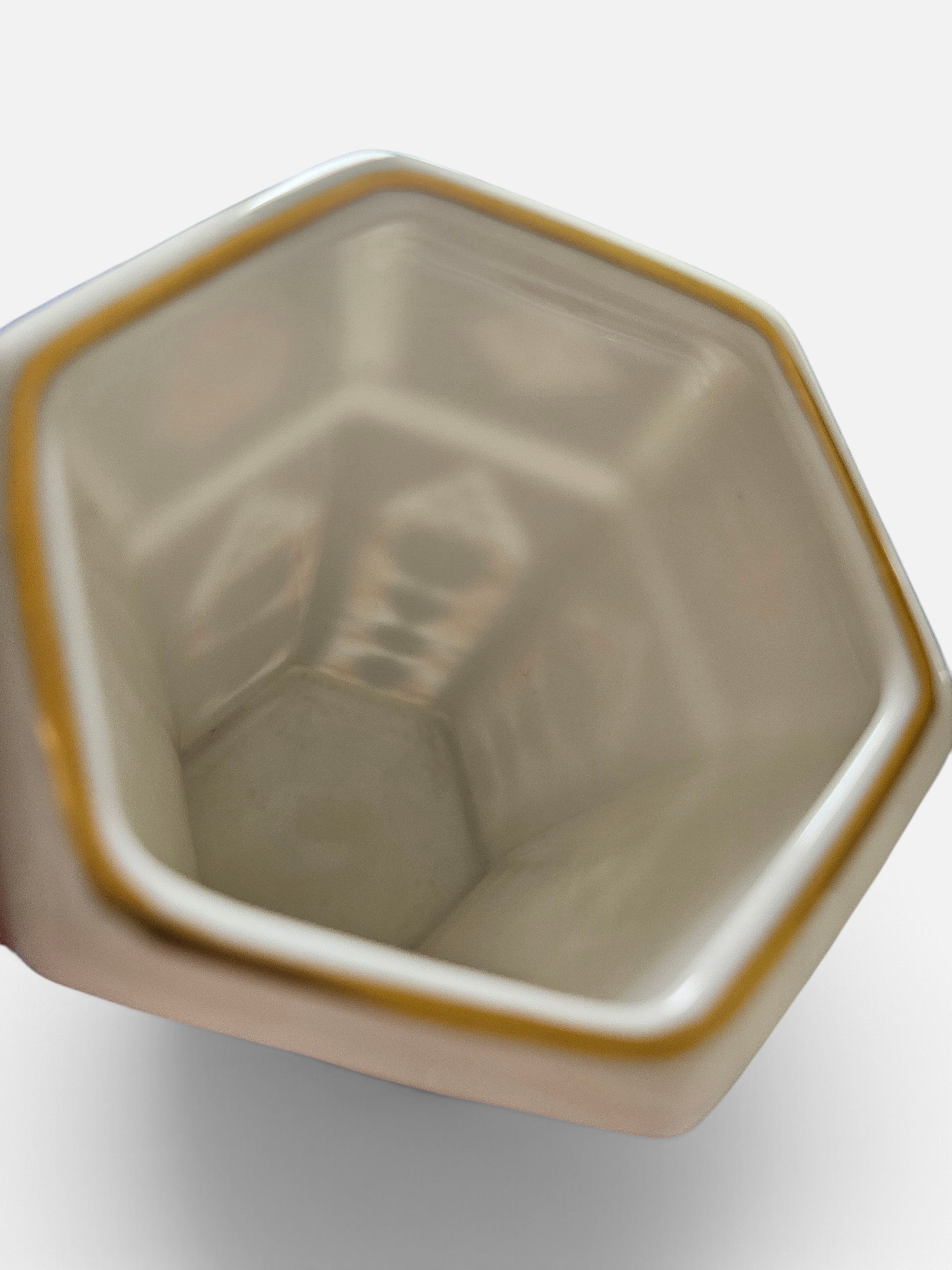 Vaso MinI Hexagonal - Royal Crown Derby - Padrão Imari 1128 (Ouro22k)