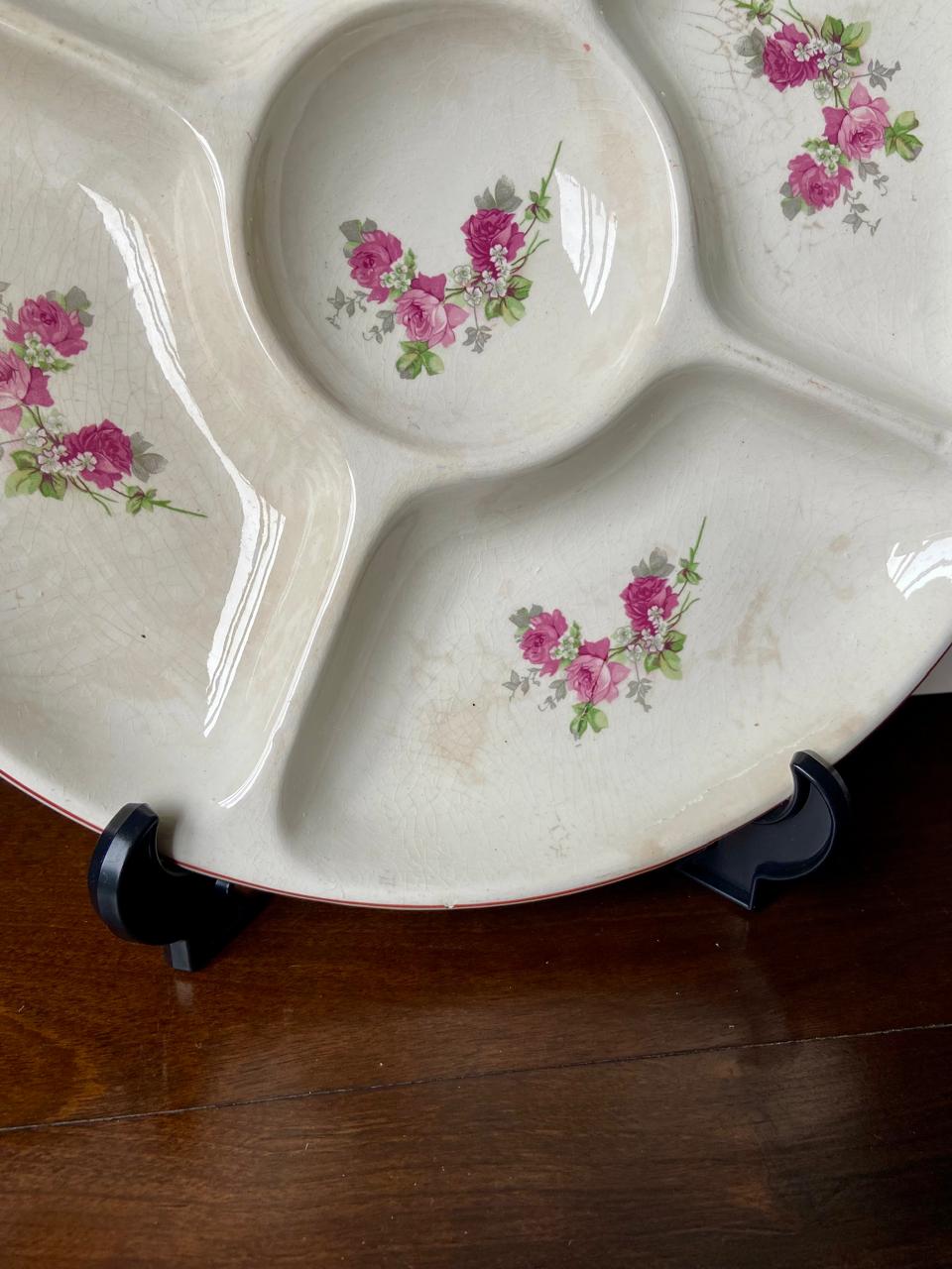 Petisqueira em porcelana Mauá de cinco divisões (DMCPS_314)