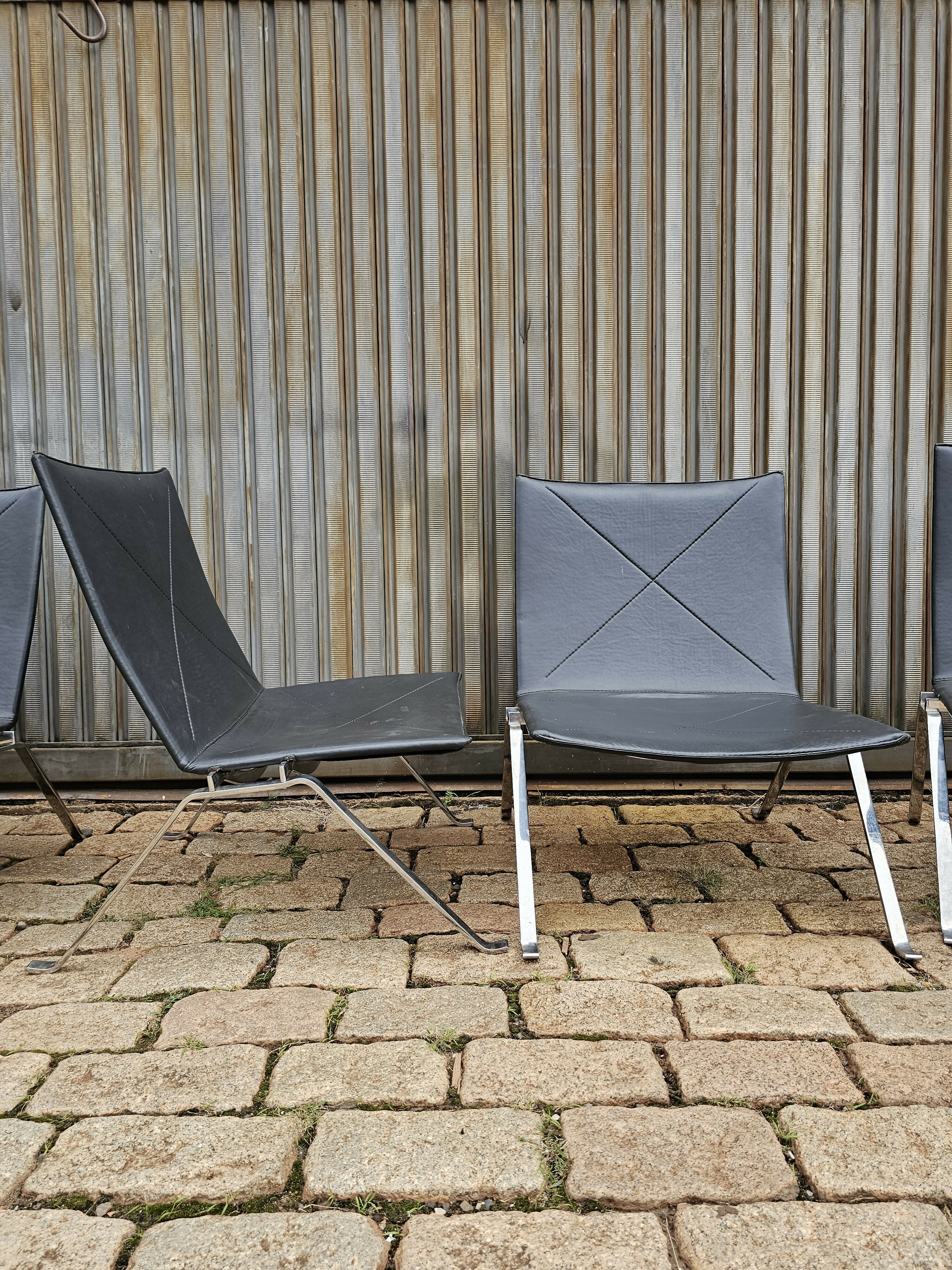 Poltronas PK 22 ( valor unitário)