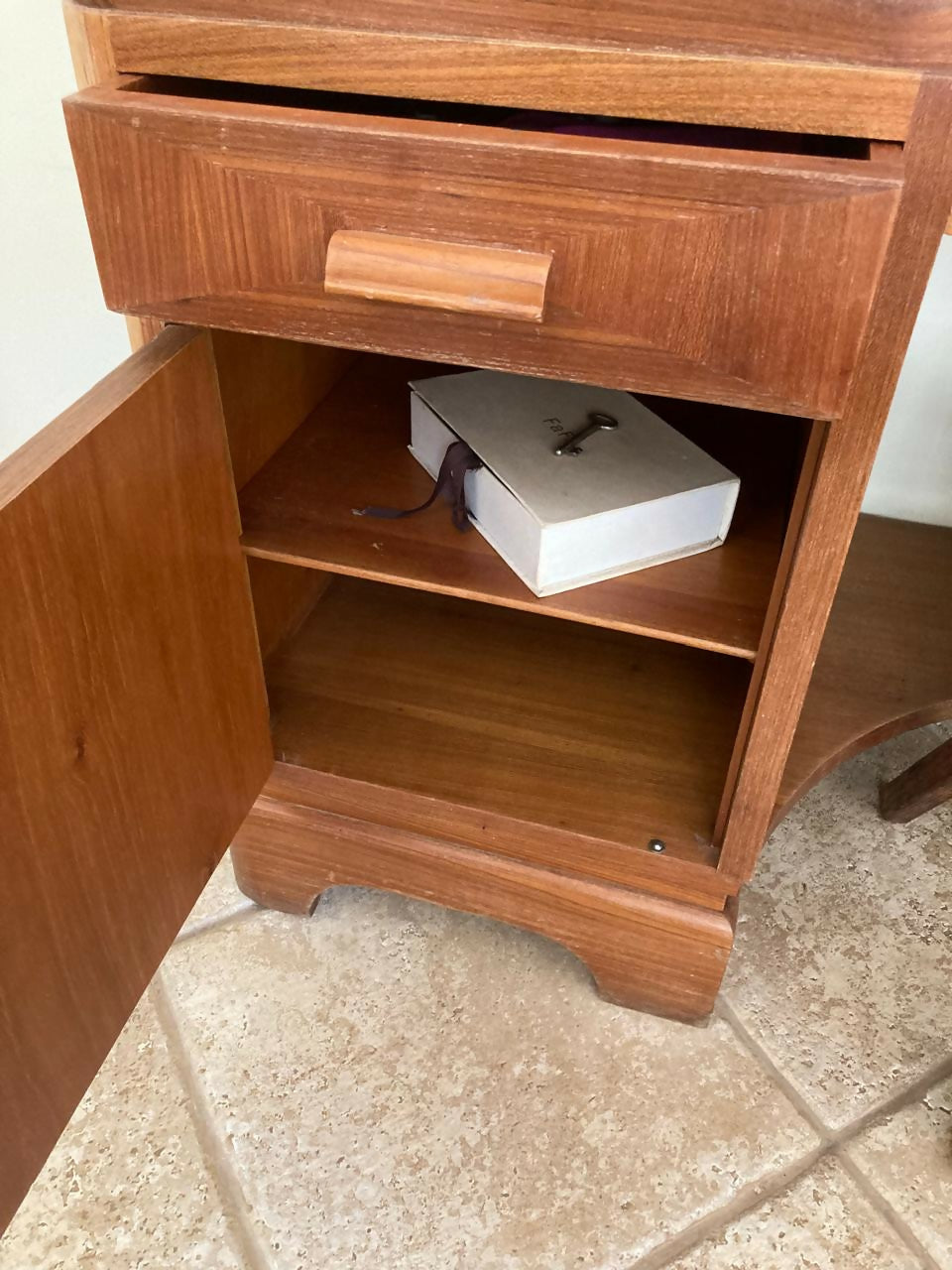 Penteadeira de época impecável