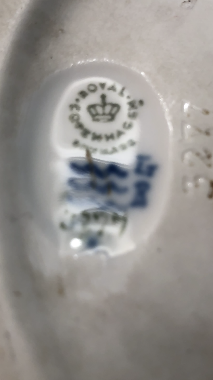 Lagosta Royal Copenhagen em porcelana dinamarquesa