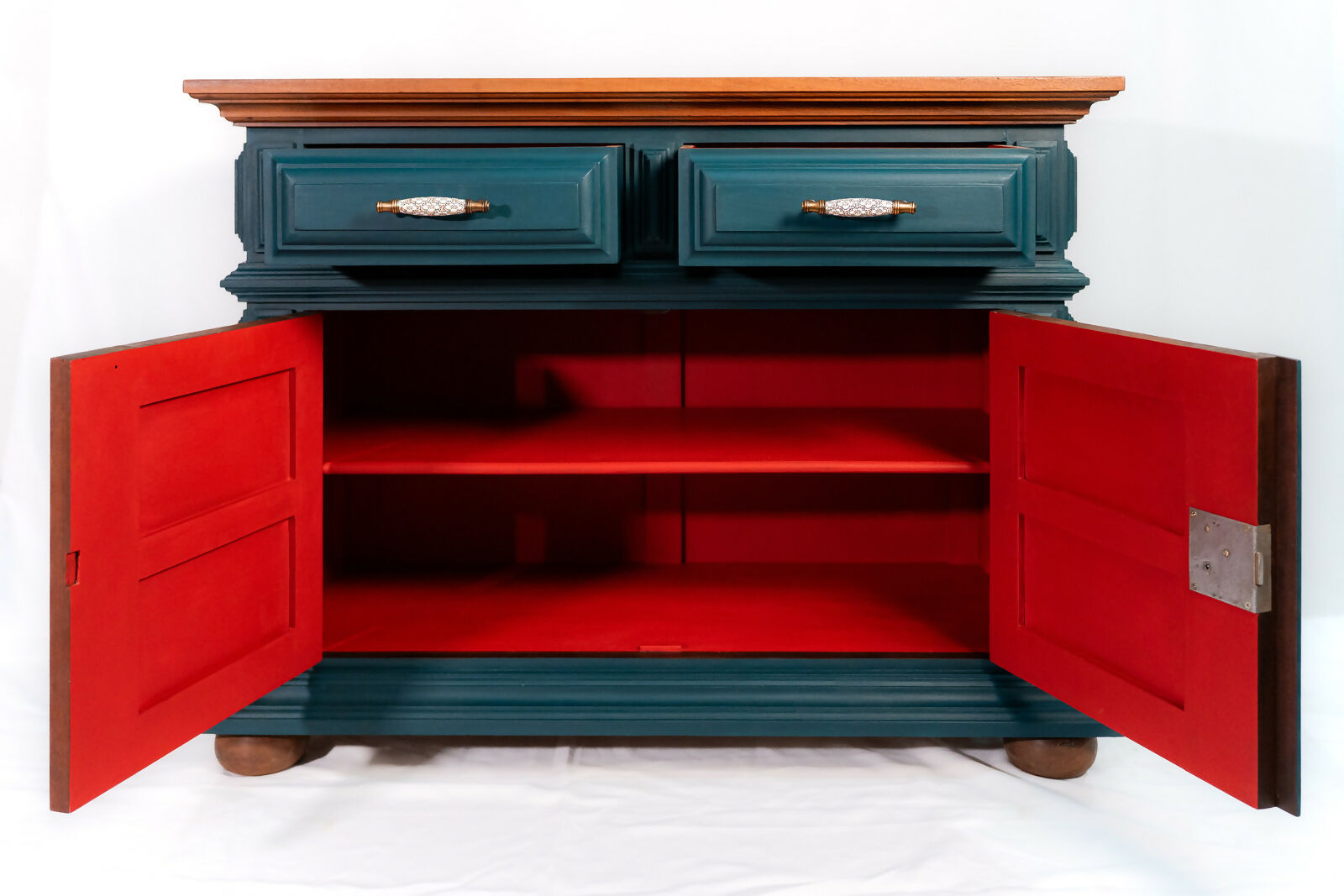 Buffet Emeraud - verde com interior vermelho (restaurado)