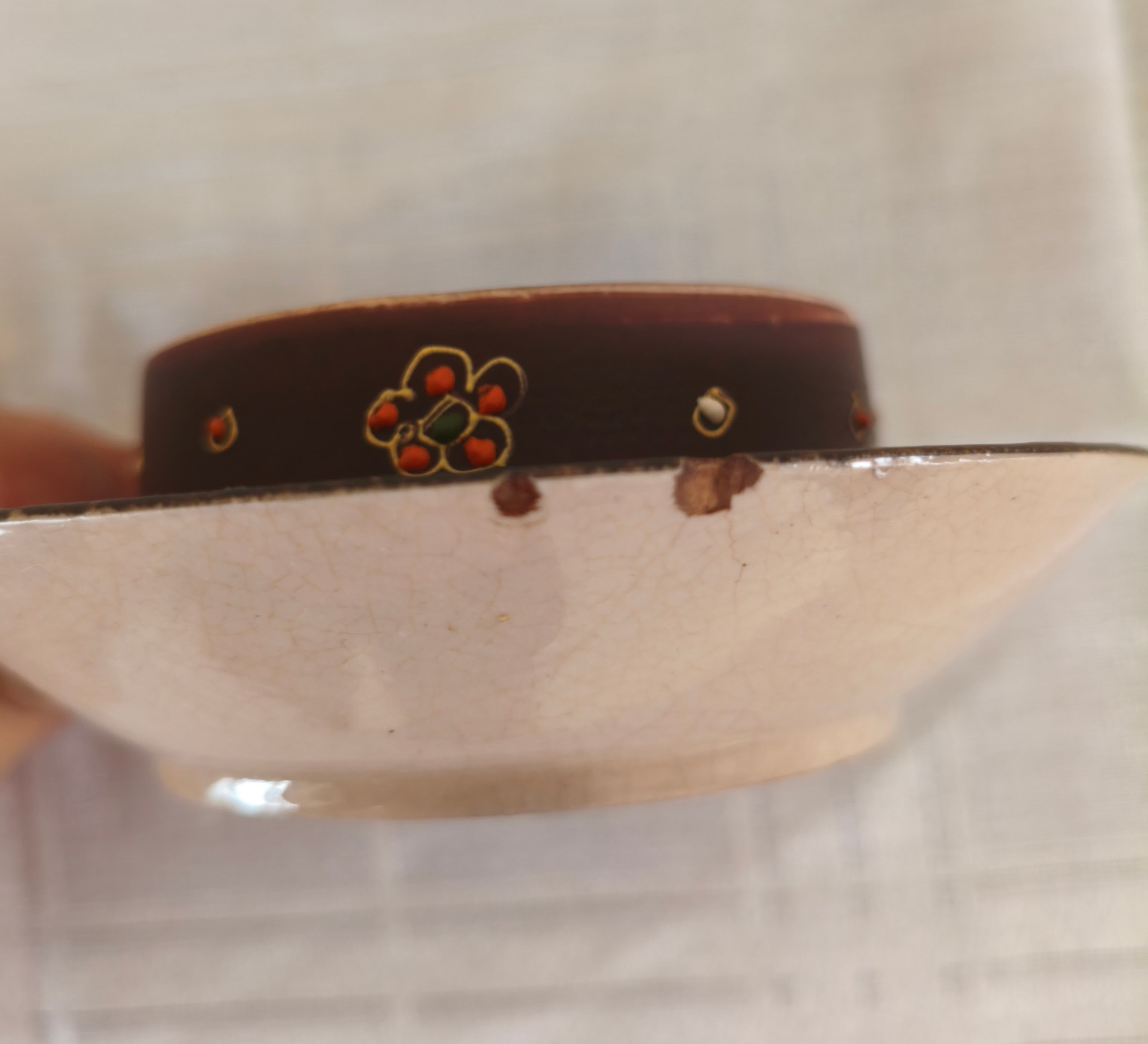 Manteigueira em porcelana japonesa