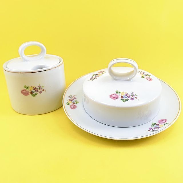 Jogo de chá com motivos florais, Porcelana Schmidt déc.1970