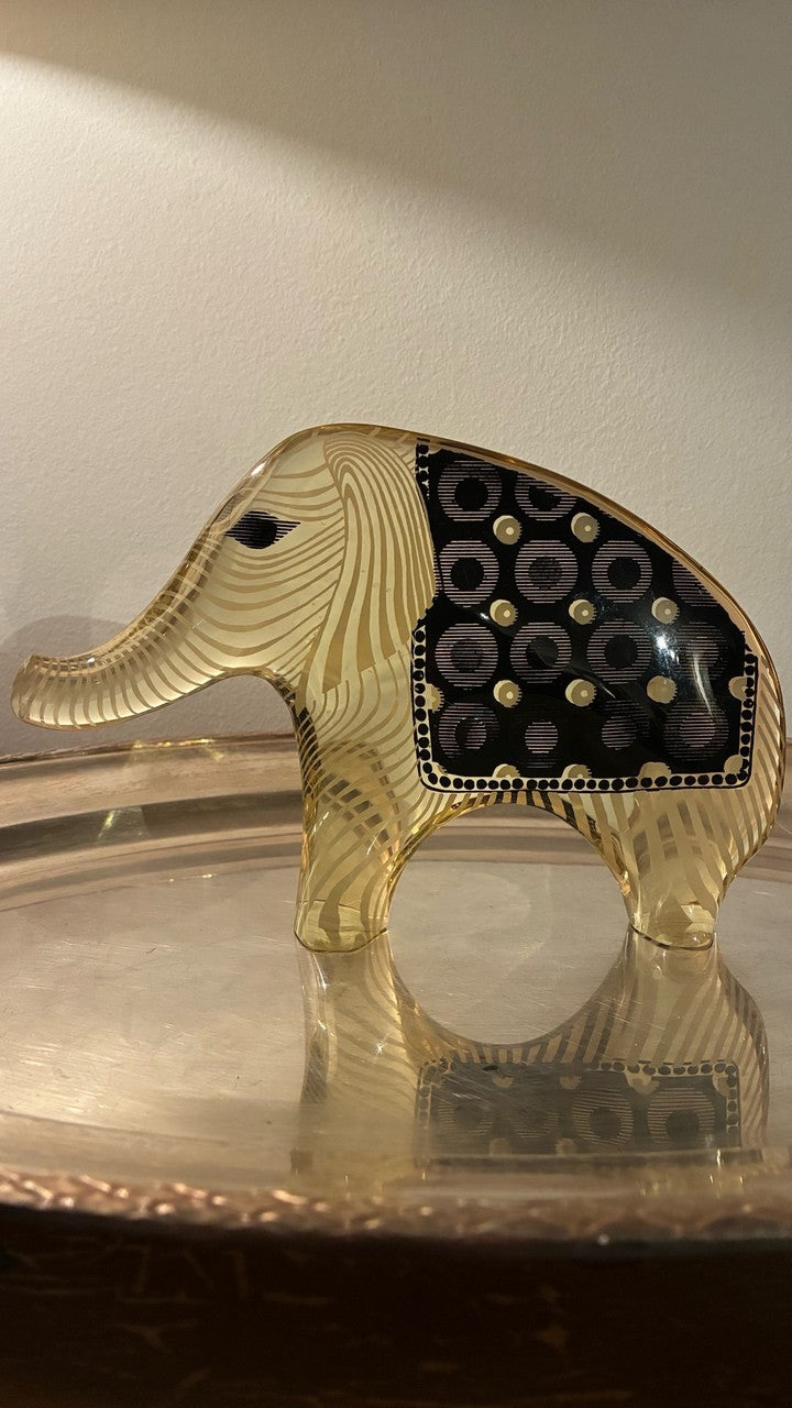 Escultura de Elefante Decorativo em Acrílico - Abraham Palatnik