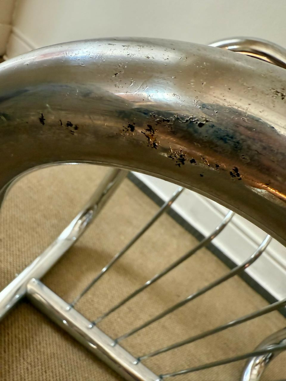 Poltrona Geraldo de Barros cromada anos 70