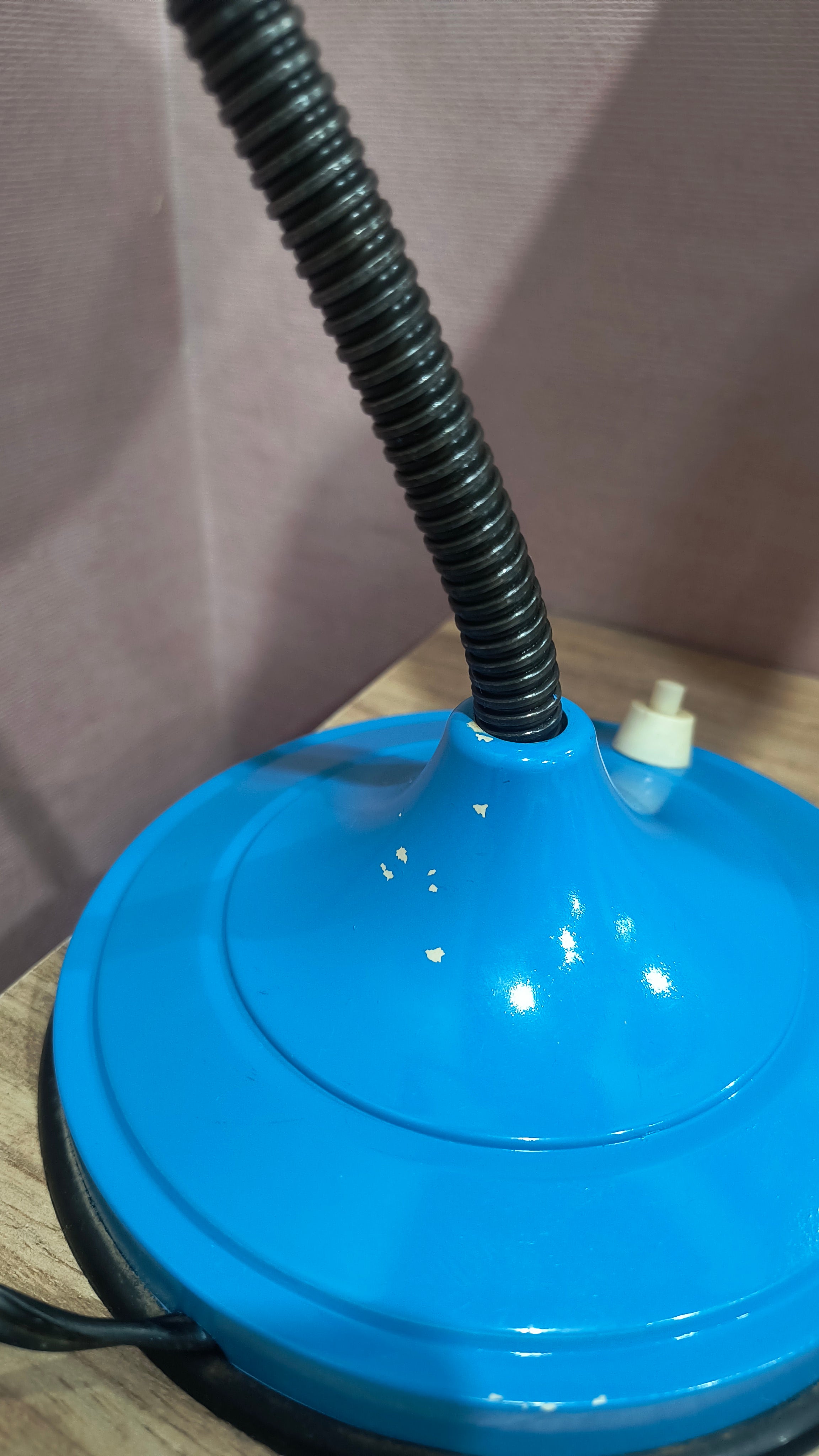 Luminária de mesa azul vintage da década de 70