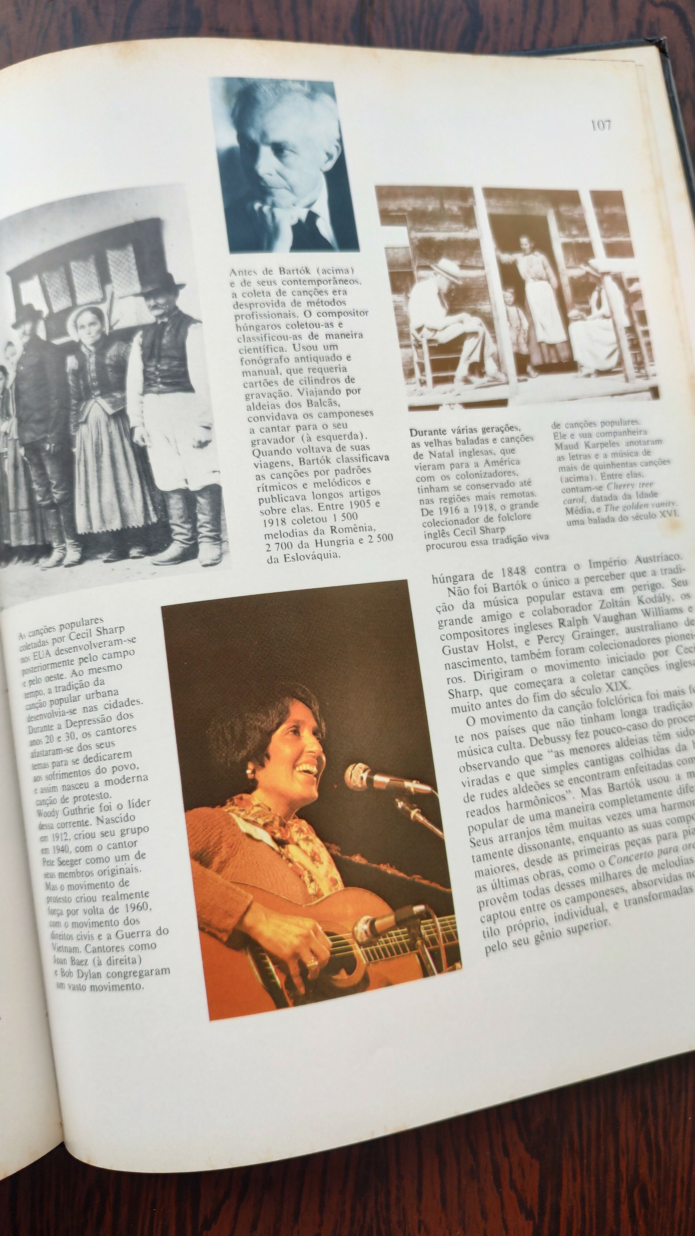 Livro "O livro da Música" publicado em 1979