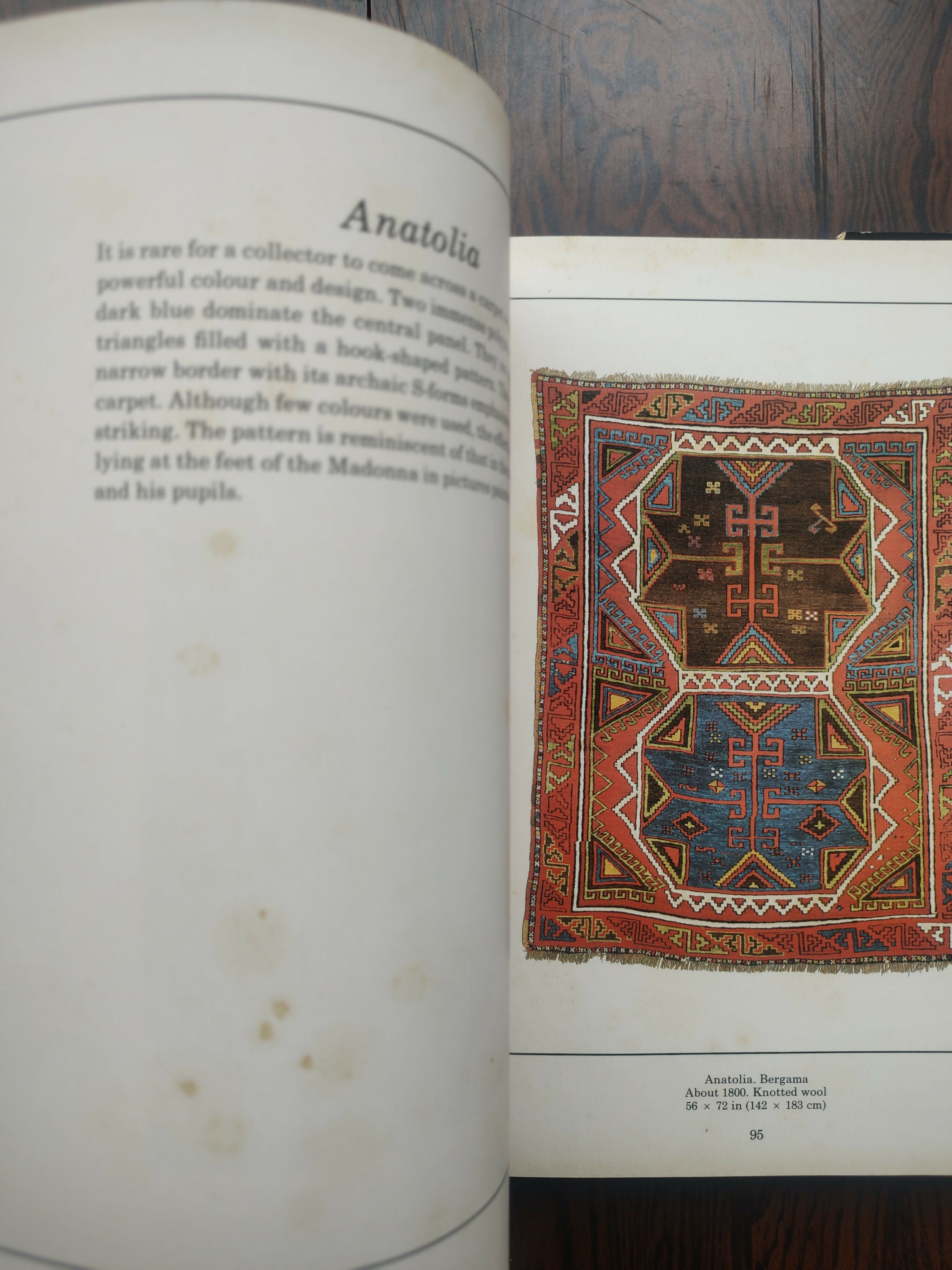Raro e Antigo Livro &quot;Oriental Carpets&quot; de Ulrich Schürmann