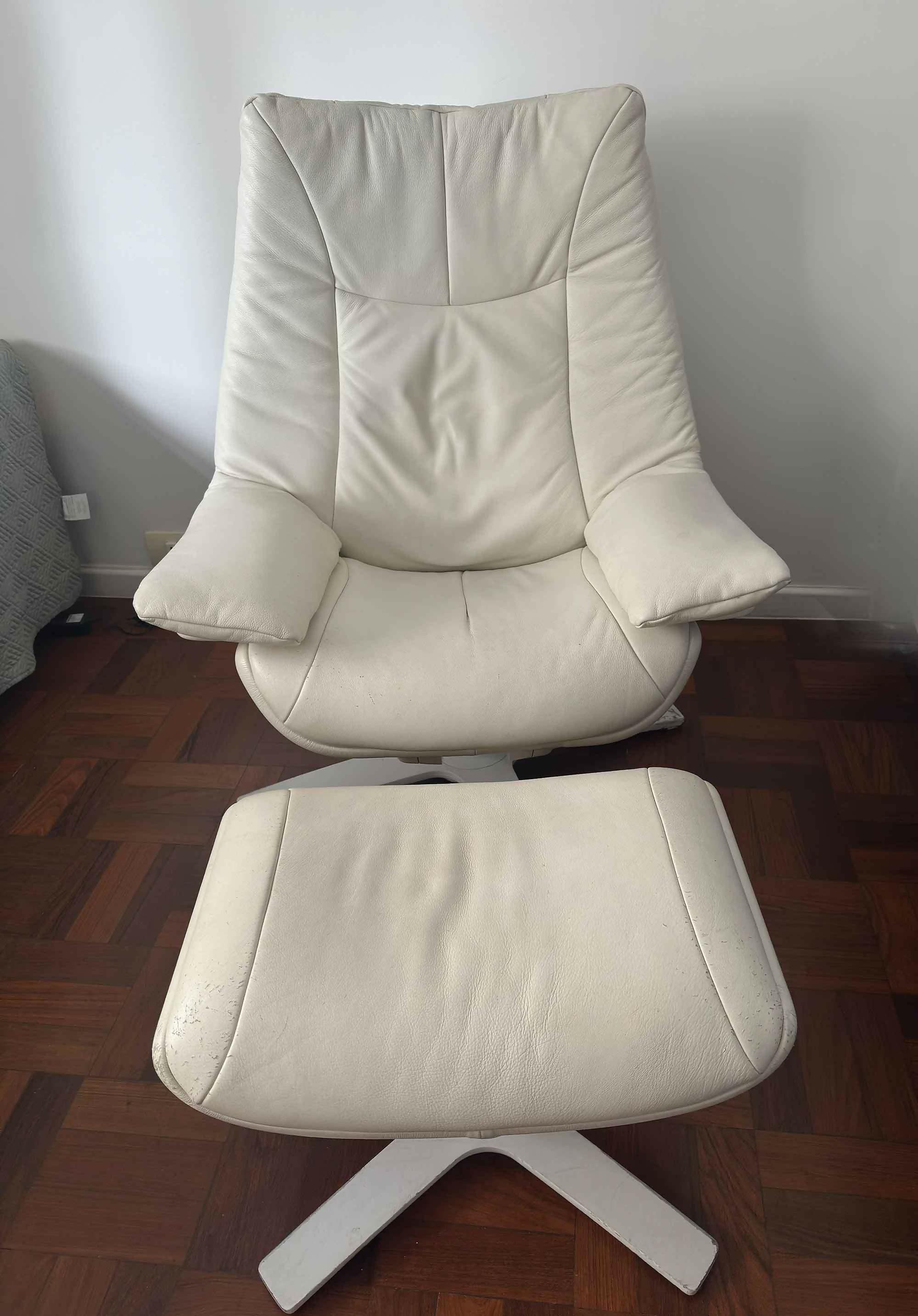 Poltrona Italiana Re-vive Natuzzi em couro