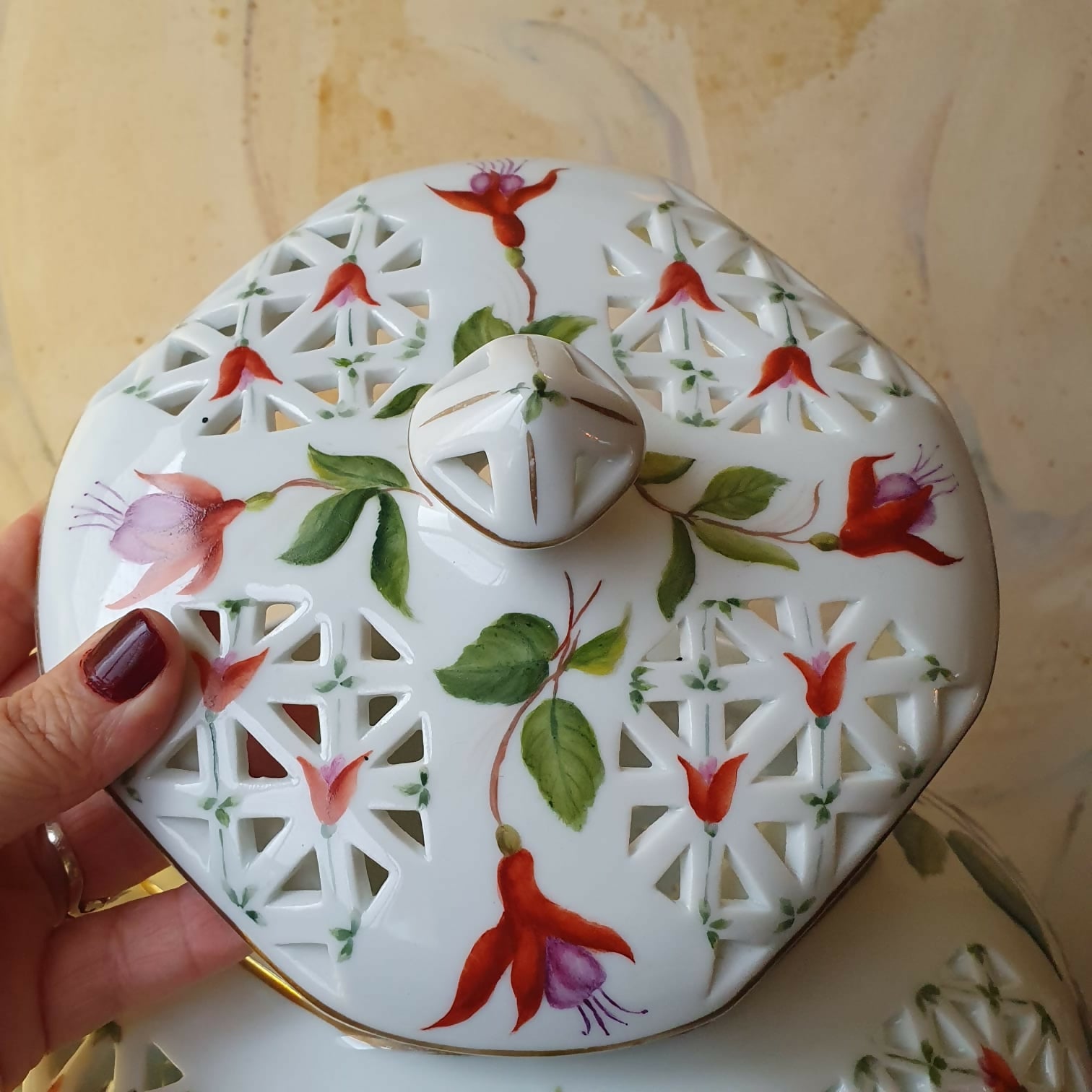 Grande Potiche bojudo em porcelana pintada à mão