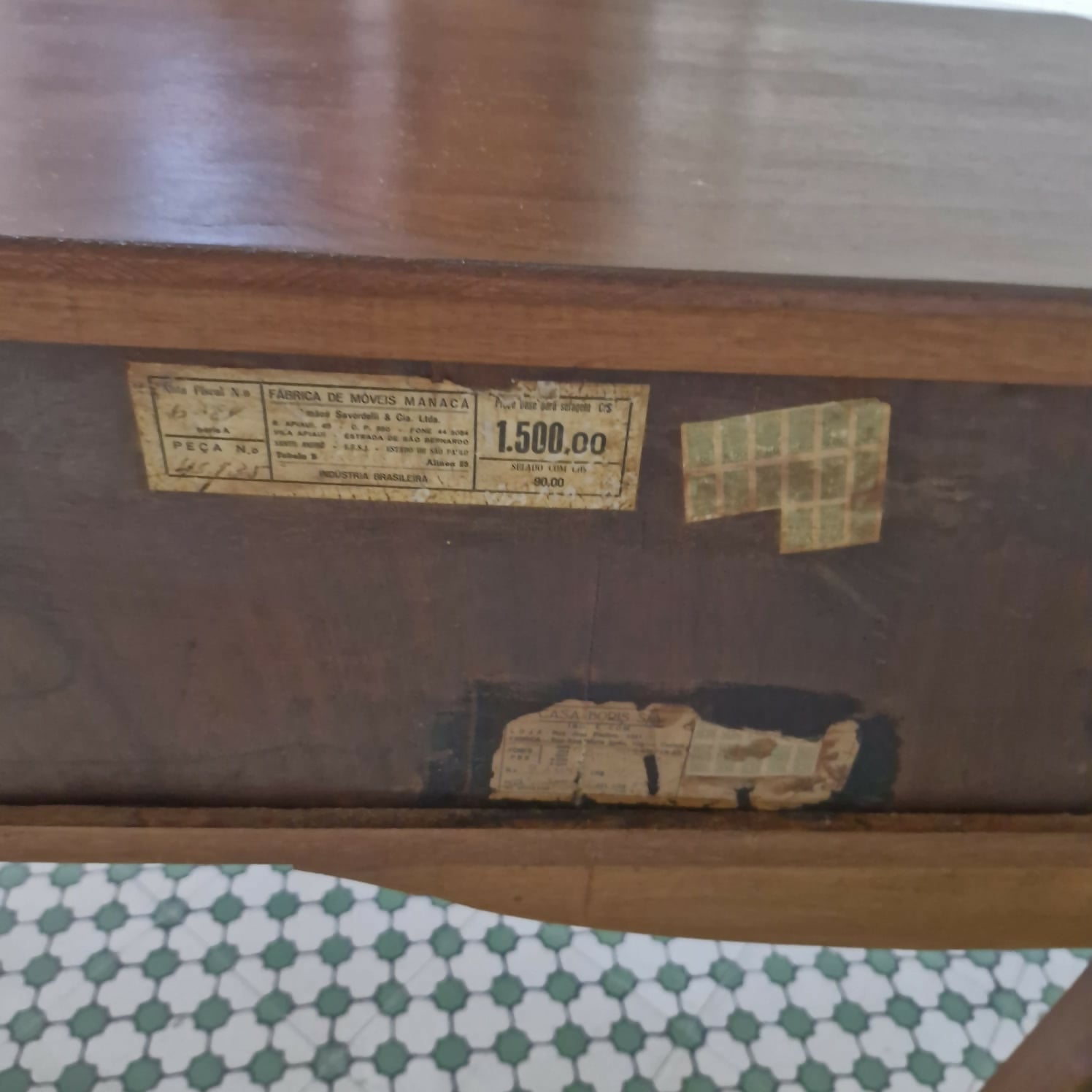 Aparador provençal com 4 gavetas