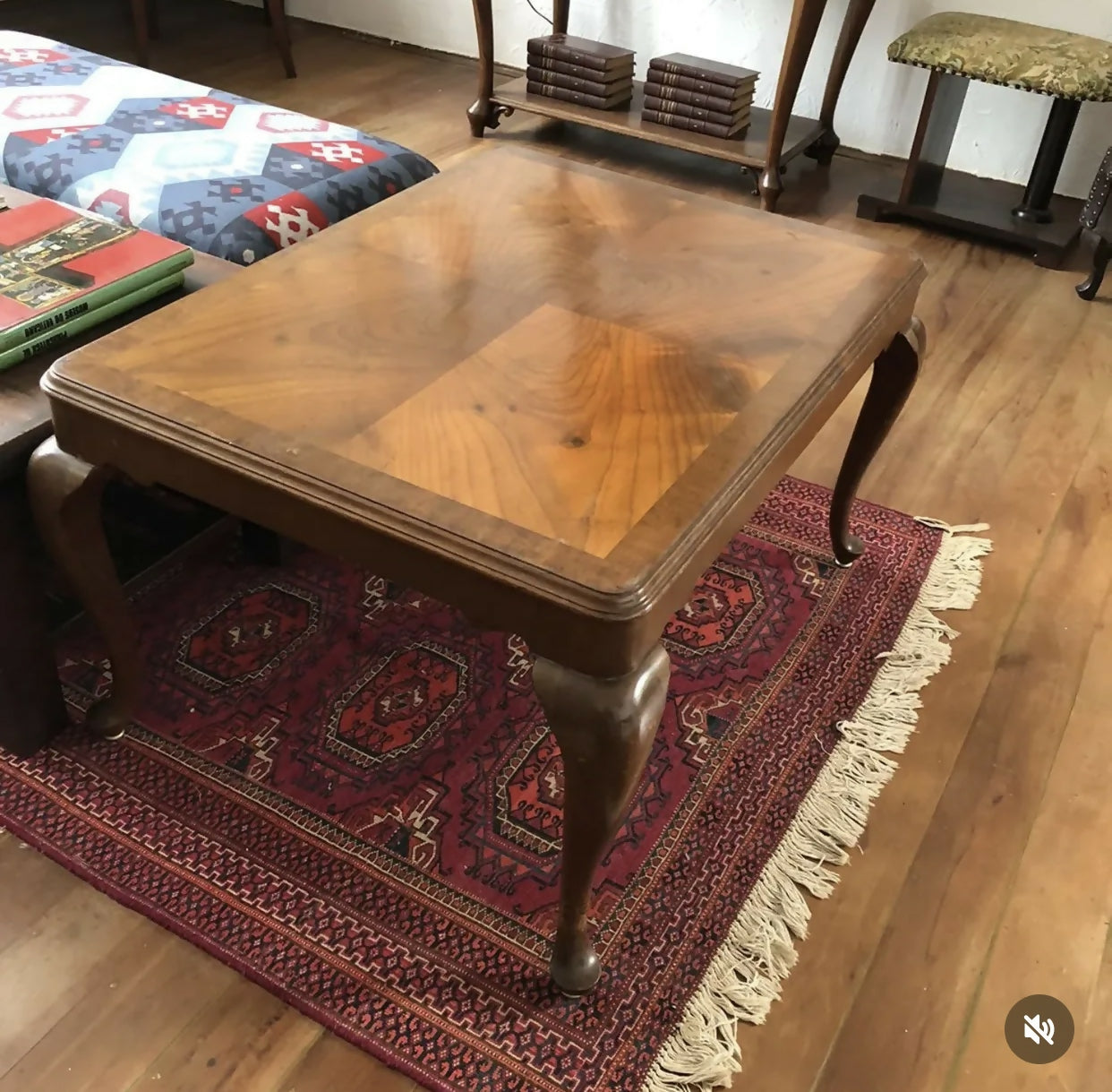 Mesa de centro Chipandelle com Marchetaria