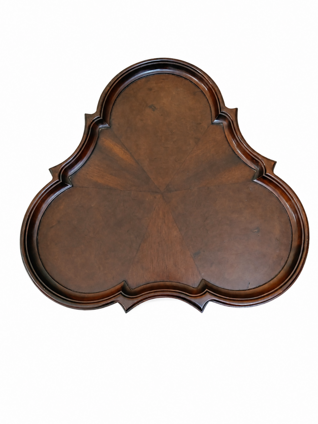MESA LATERAL EM MADEIRA COM FORMA DE FLOR