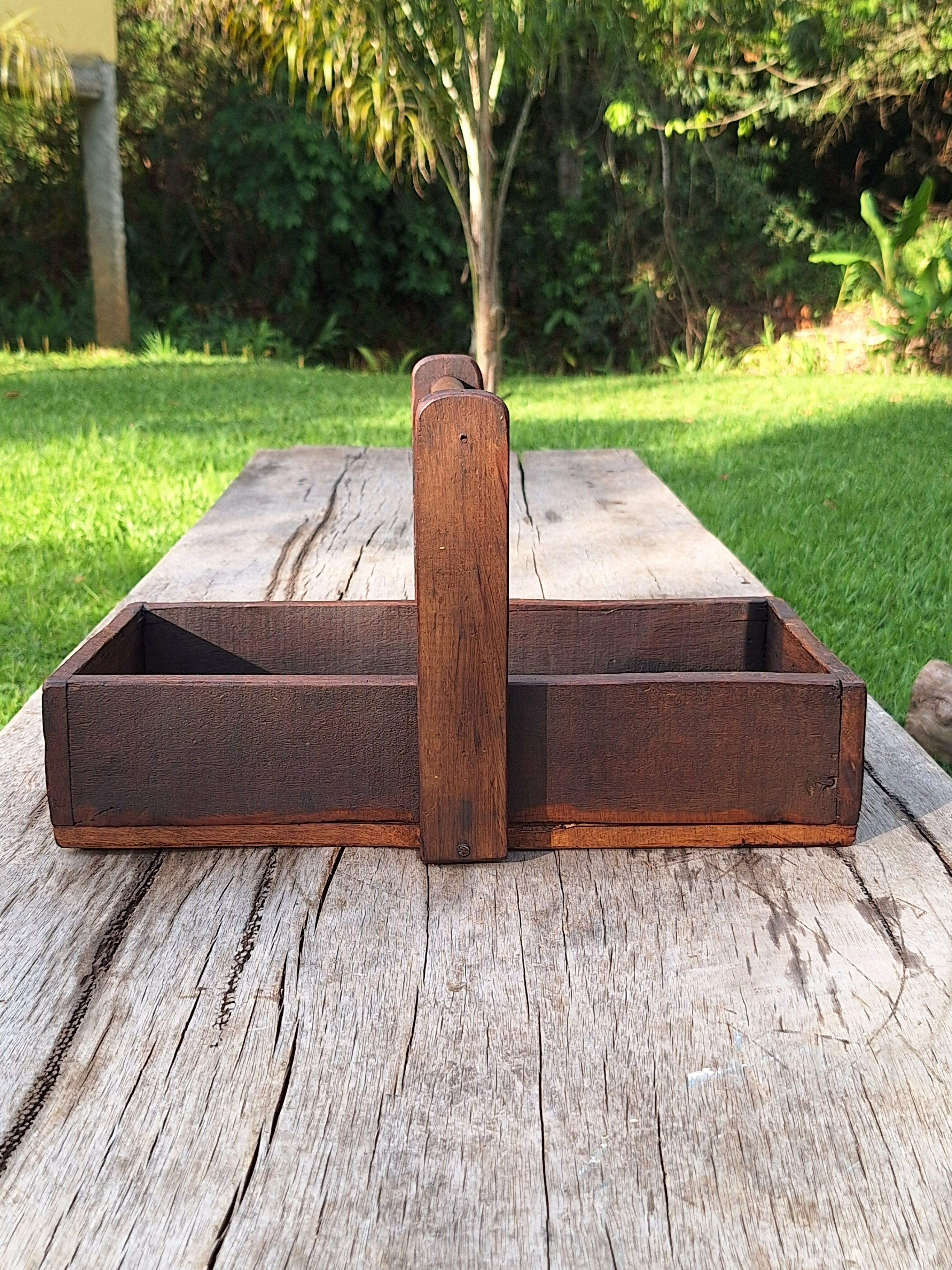 Caixa De Ferramenta Antiga Madeira Maciça Garimpo Mineiro