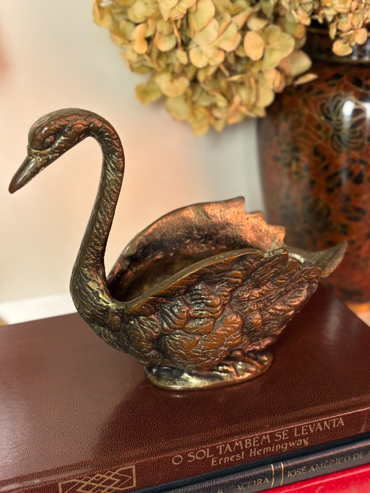Cestinho Cachepot em Bronze com Pátina no Formato de Cisne 003