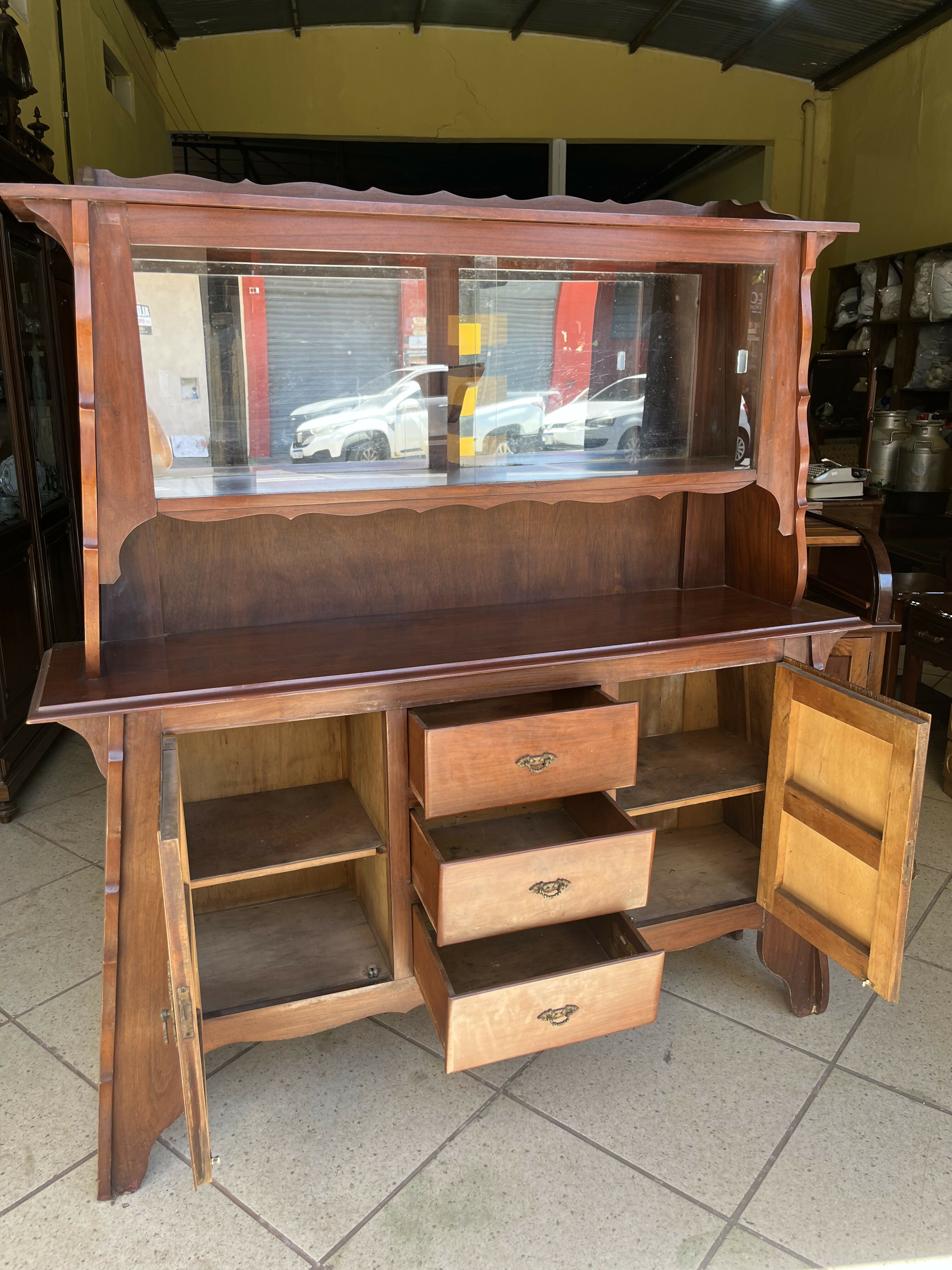 GUARDA LOUÇAS ANTIGO EM MADEIRA