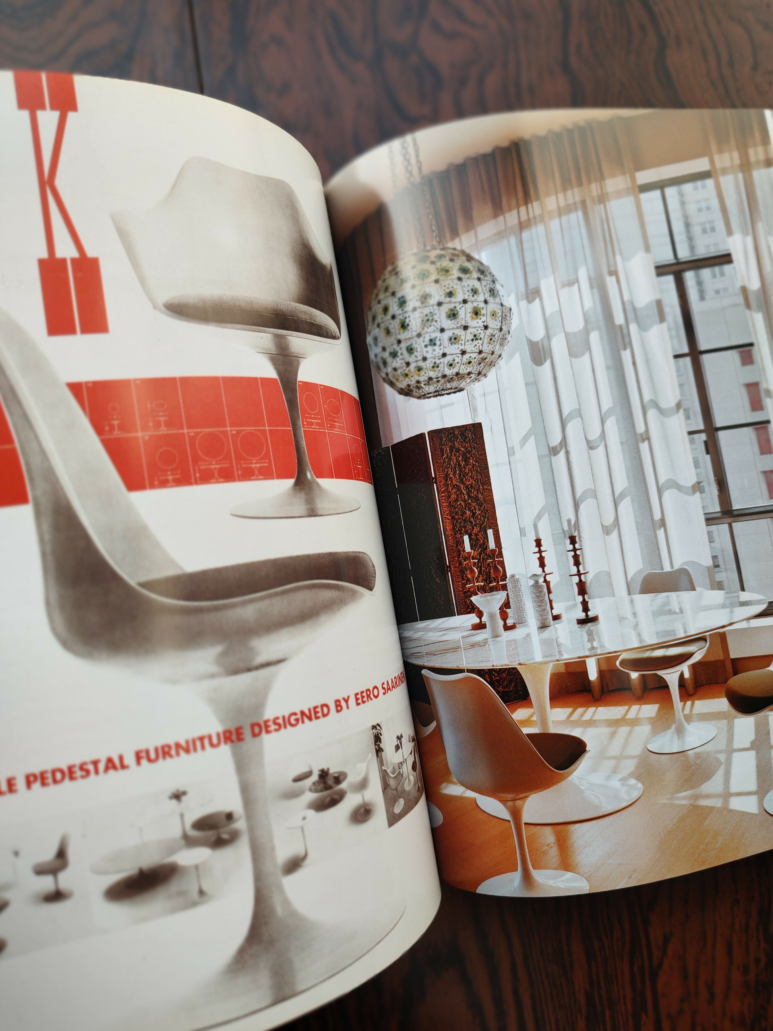 Livro &quot;Eero Saarinen - Coleção Folha Grandes Designers&quot; publicado em 2012