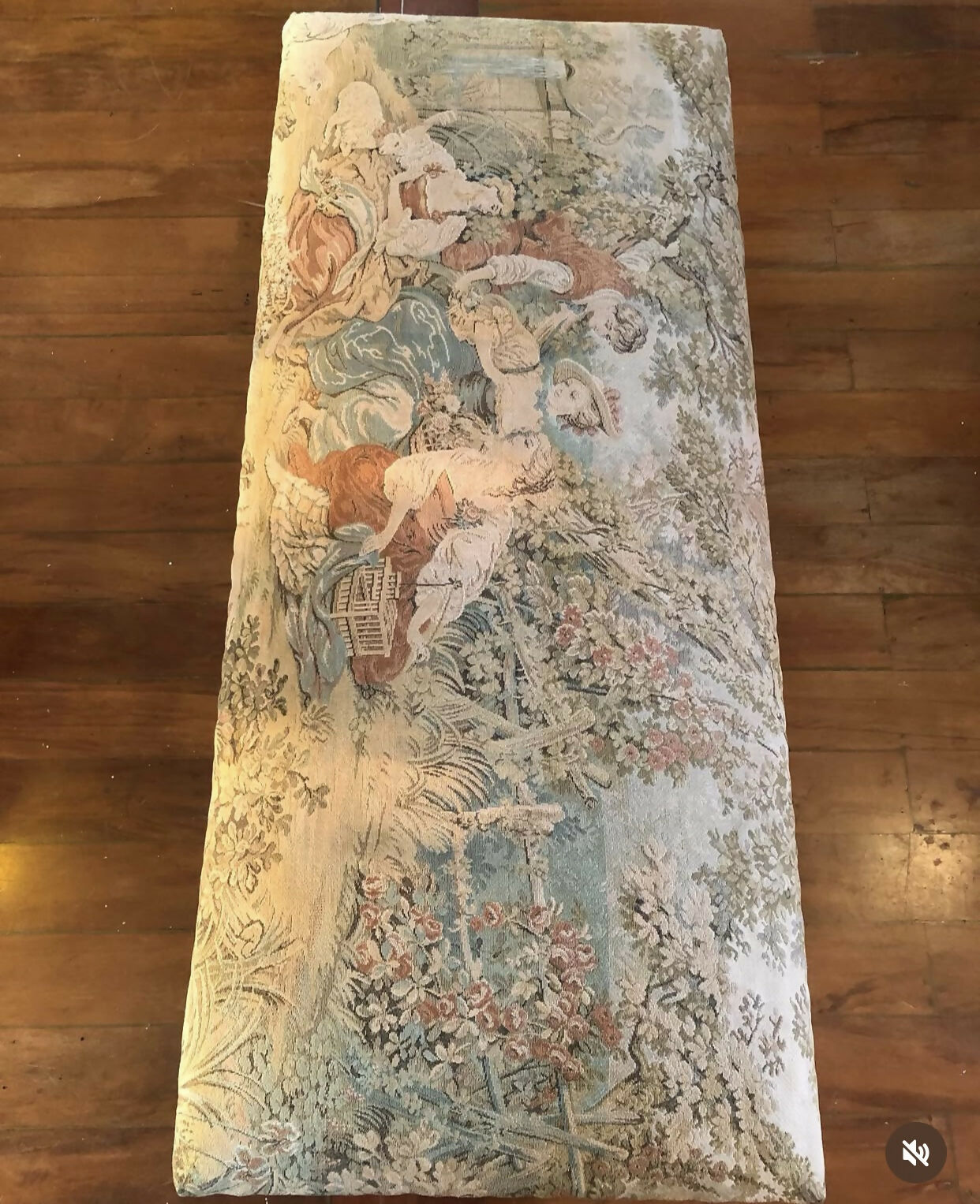 Banqueta longa em Gobelin