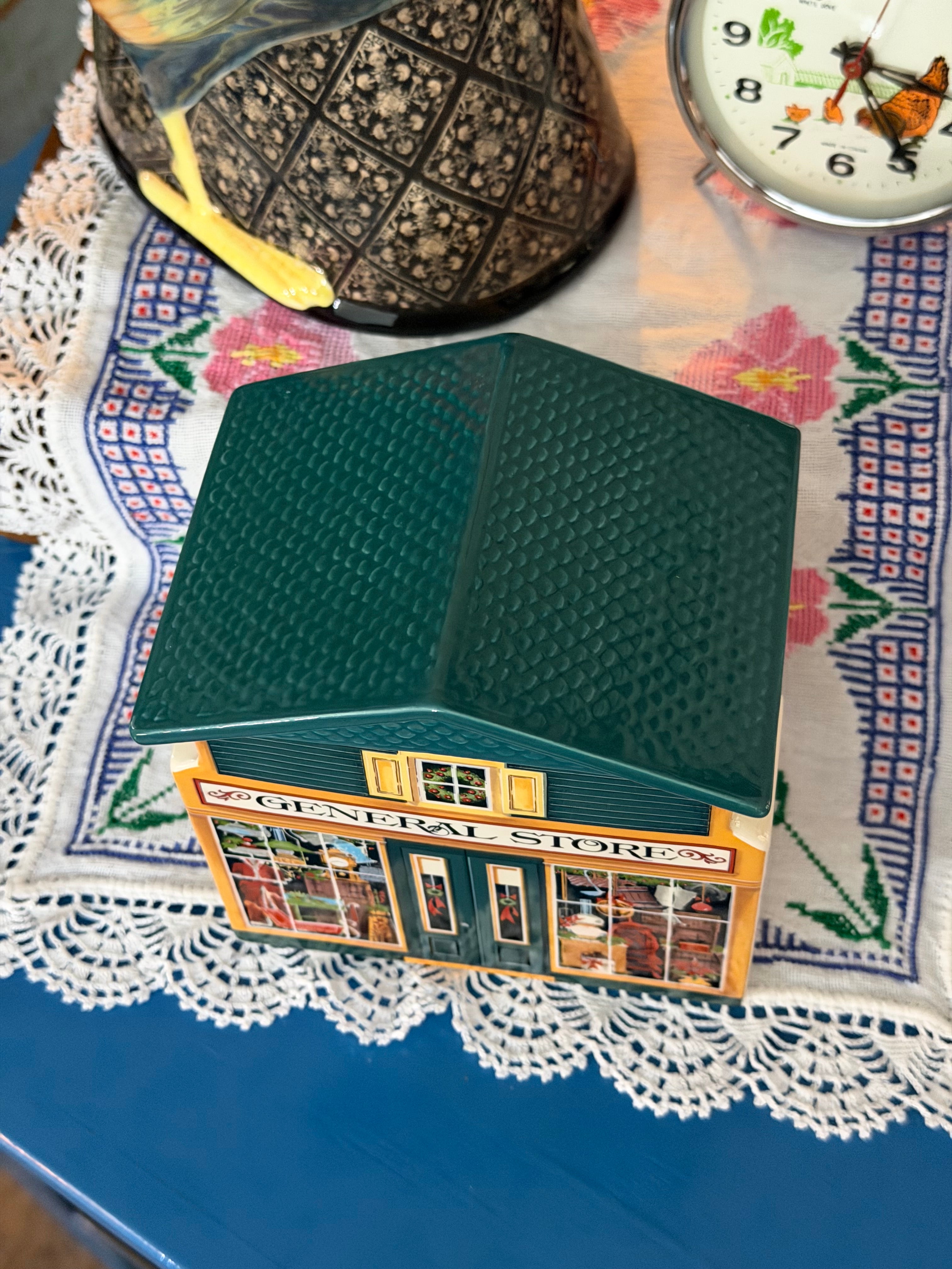 Casinha AVON - 1983 biscoiteira de cerâmica vintage General Store