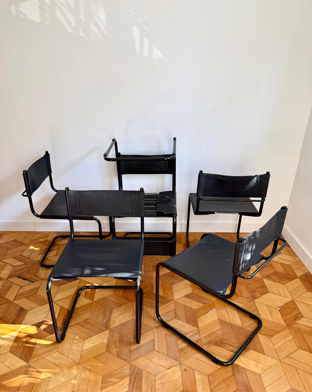 Set de 6 cadeiras vintage estilo Mart Stam em couro natural.