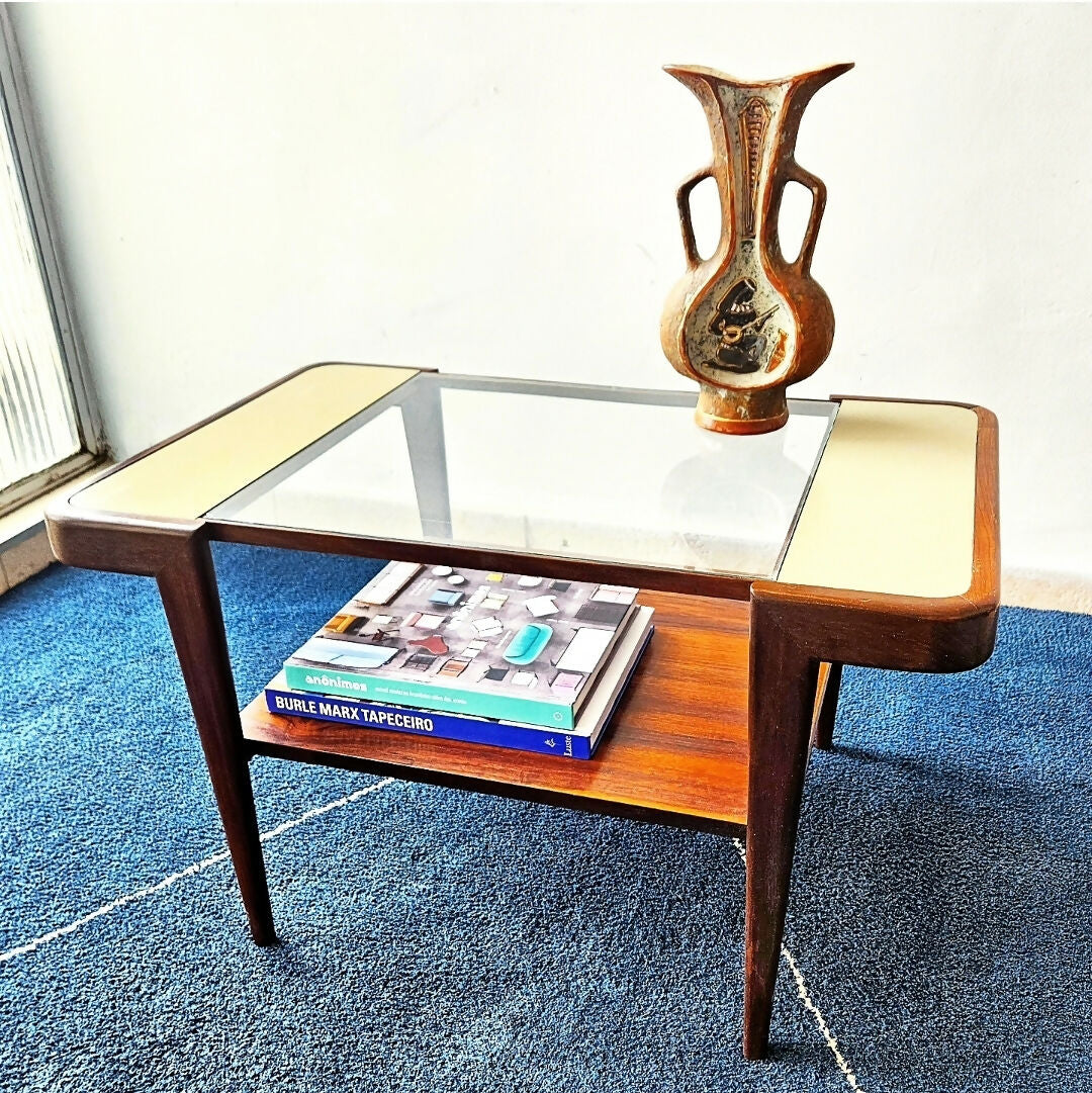 MESA AUXILIAR OU DE CENTRO • ANOS 60