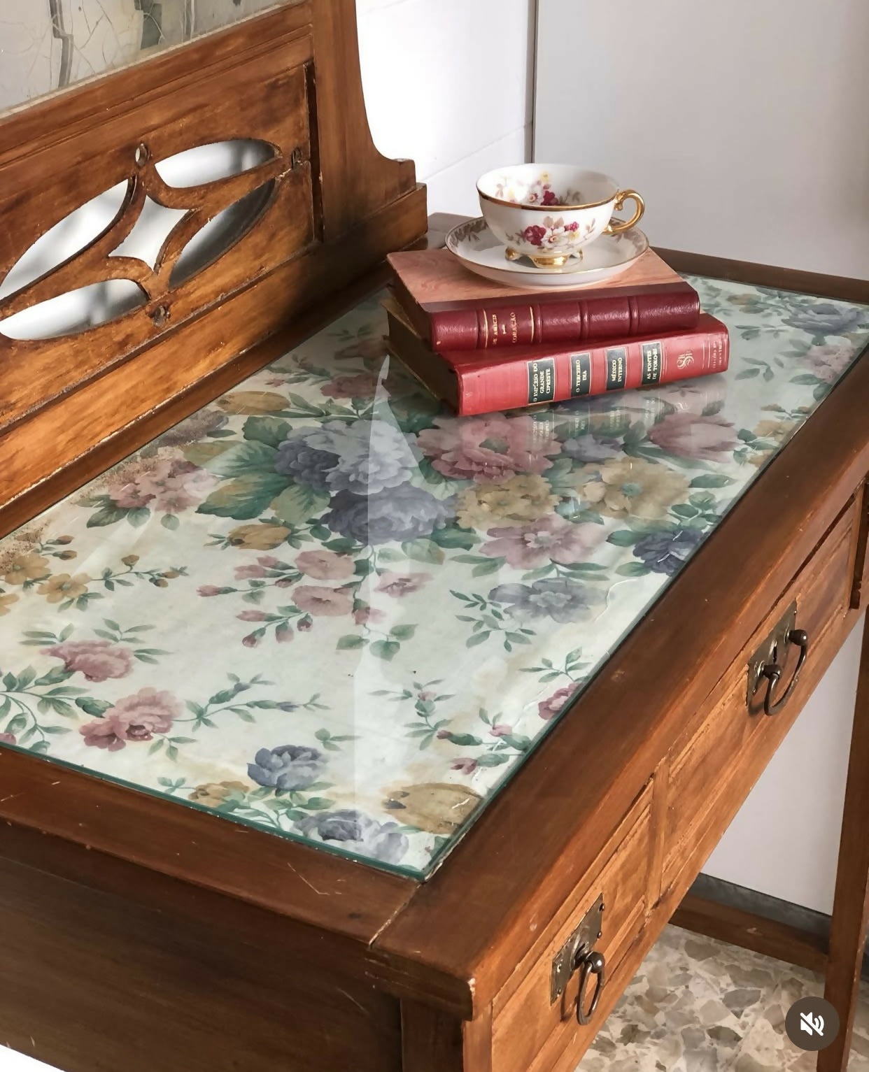 Clássica penteadeira vintage