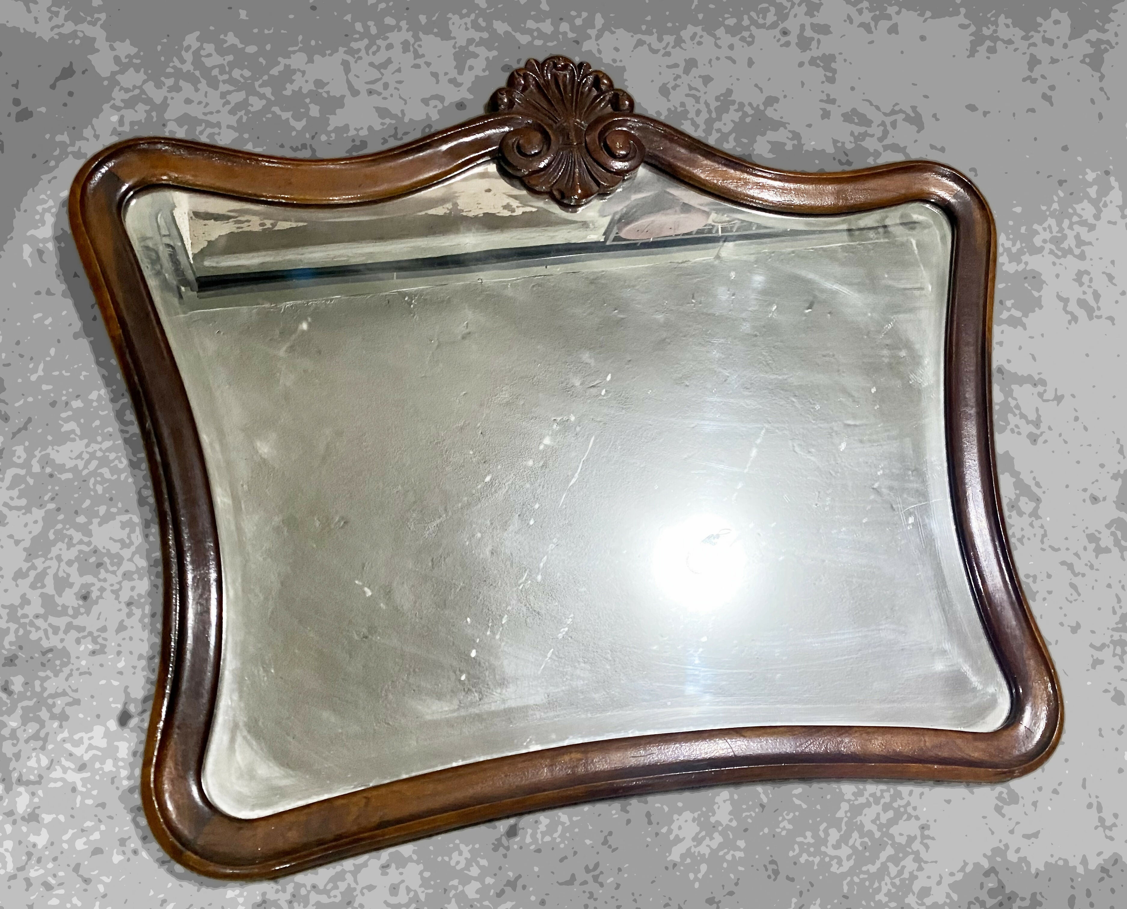 Moldura Provençal antiga em madeira com espelho