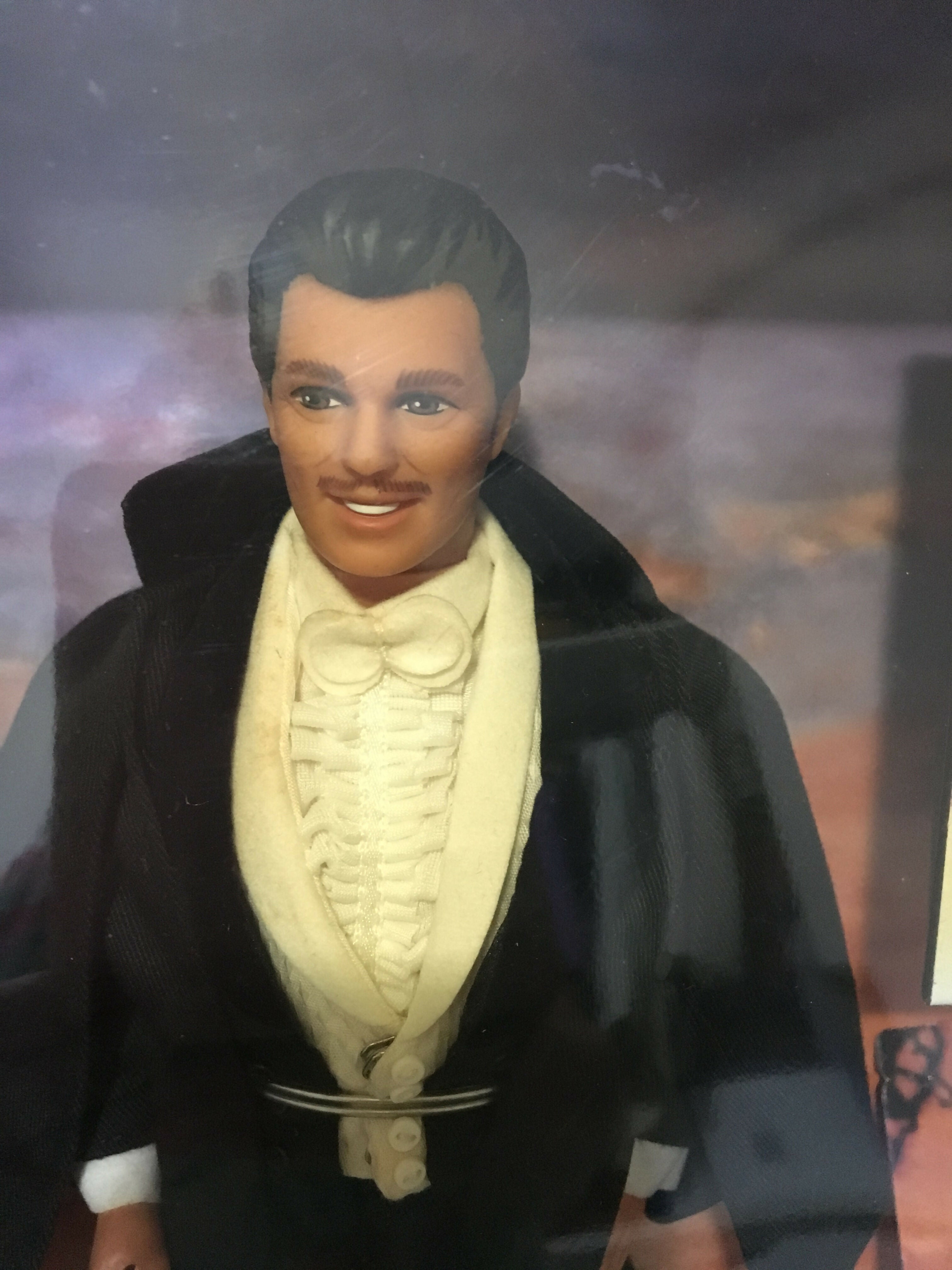 Barbie e Ken caracterizados do filme “E o Vento levou”