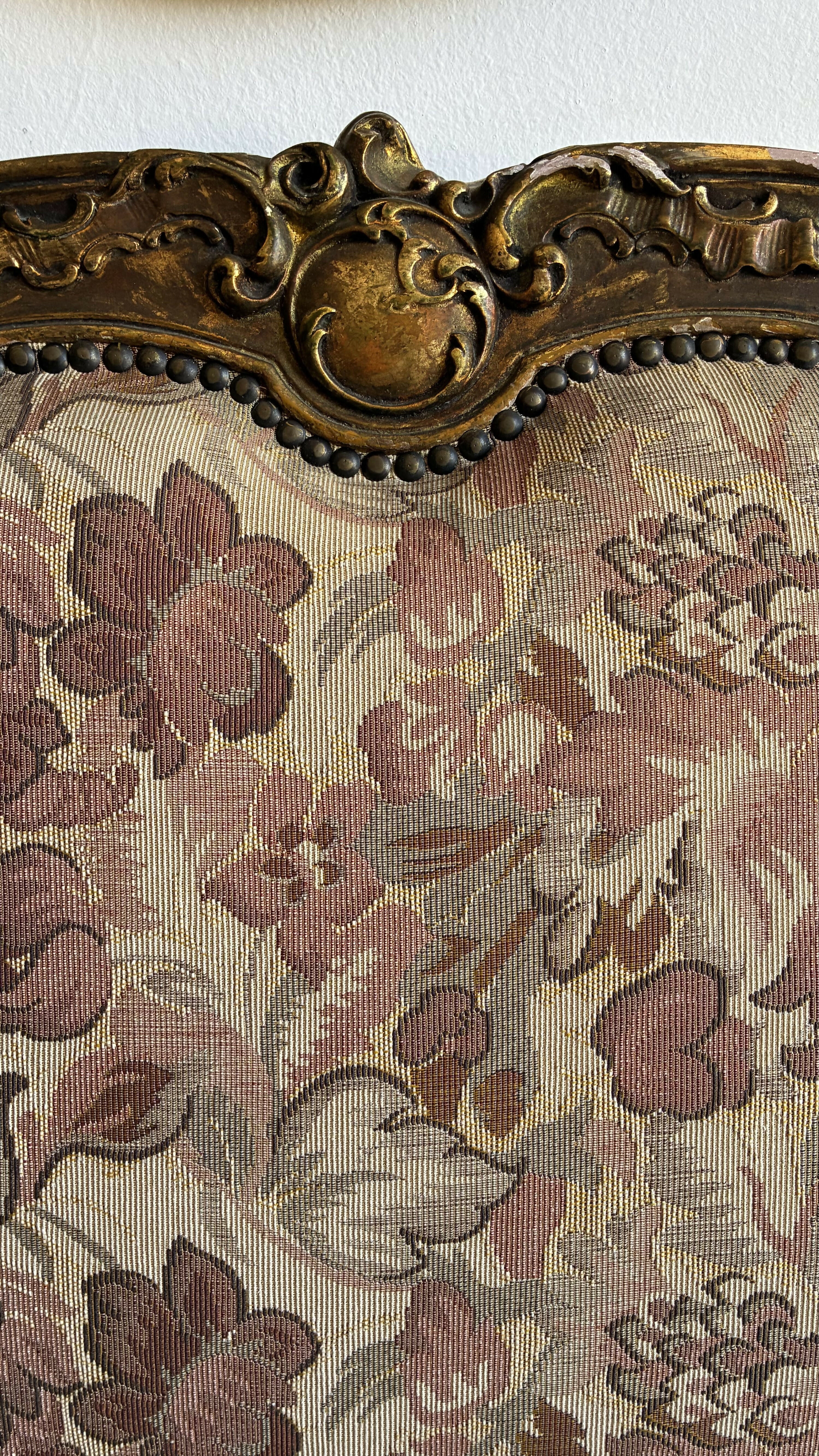 Conjunto Luís XV - sofá e duas poltronas