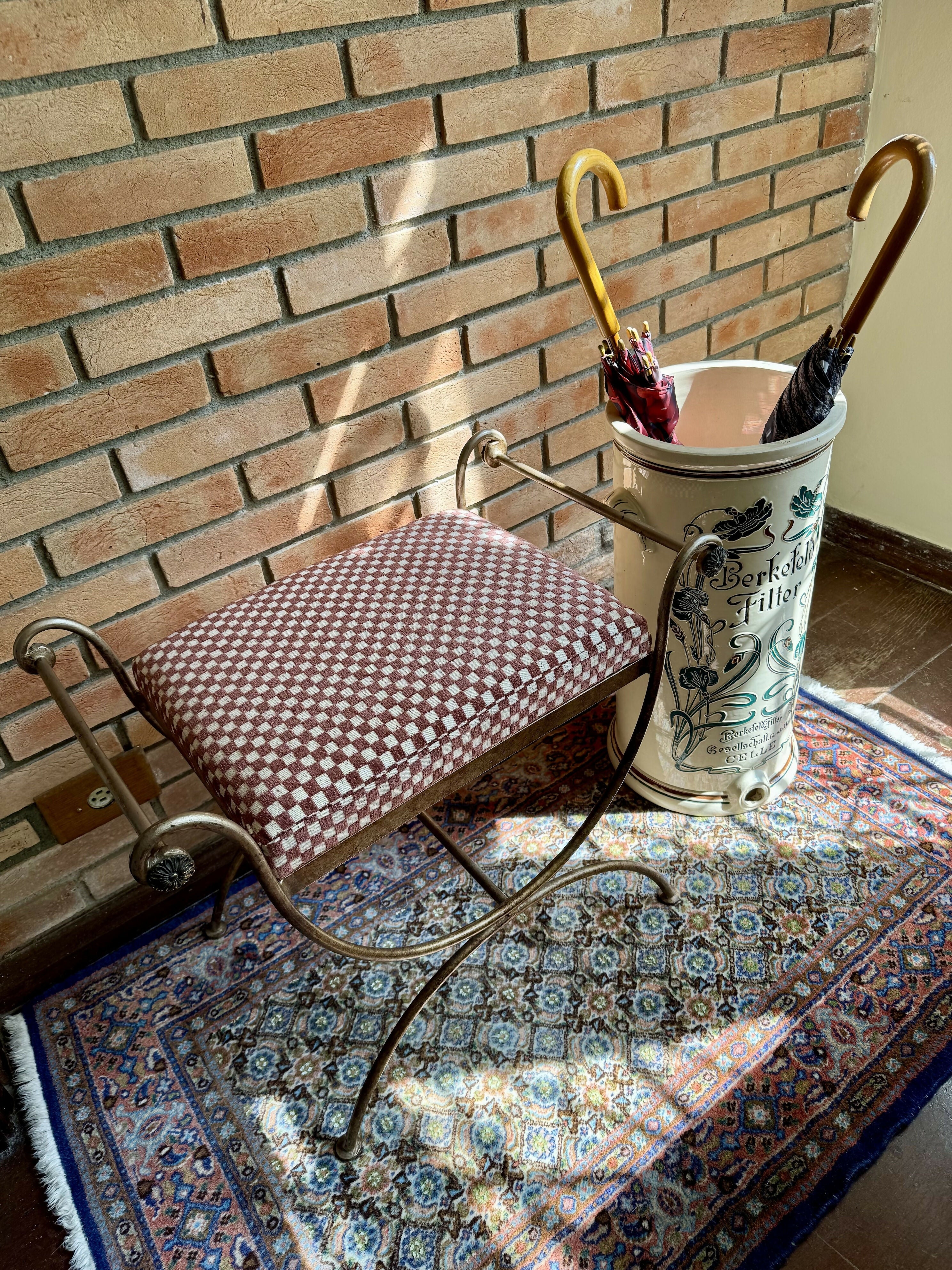 Banquetas Ferro Dourado Antigo Almofadas Tecido Jacquard Branco Casa (valor unitário)