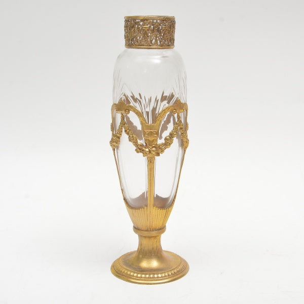 WMF - VASO JUGENDSTIL EM CRISTAL LAPIDADO COM BASE E BOCAL DOURADOS EM METAL
