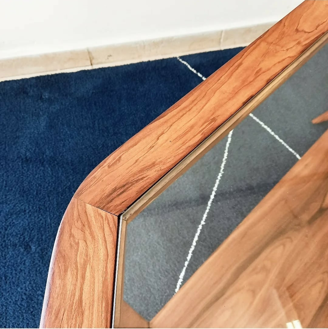 MESA DE CENTRO ANOS 50 EM CAVIÚNA