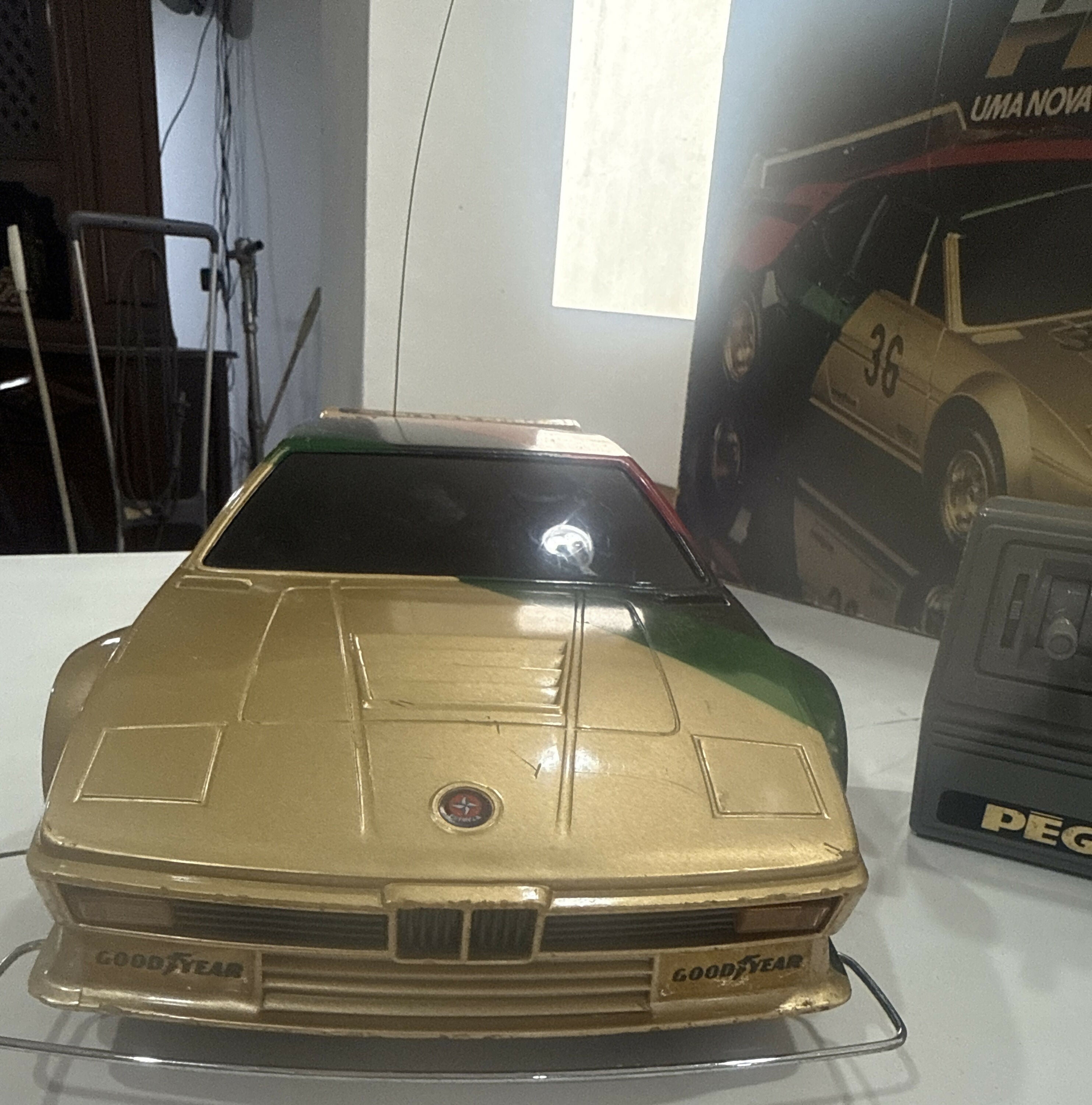 Pegasus Série Ouro 1983 – Estrela • Rádio Controle • Original • Com Caixa