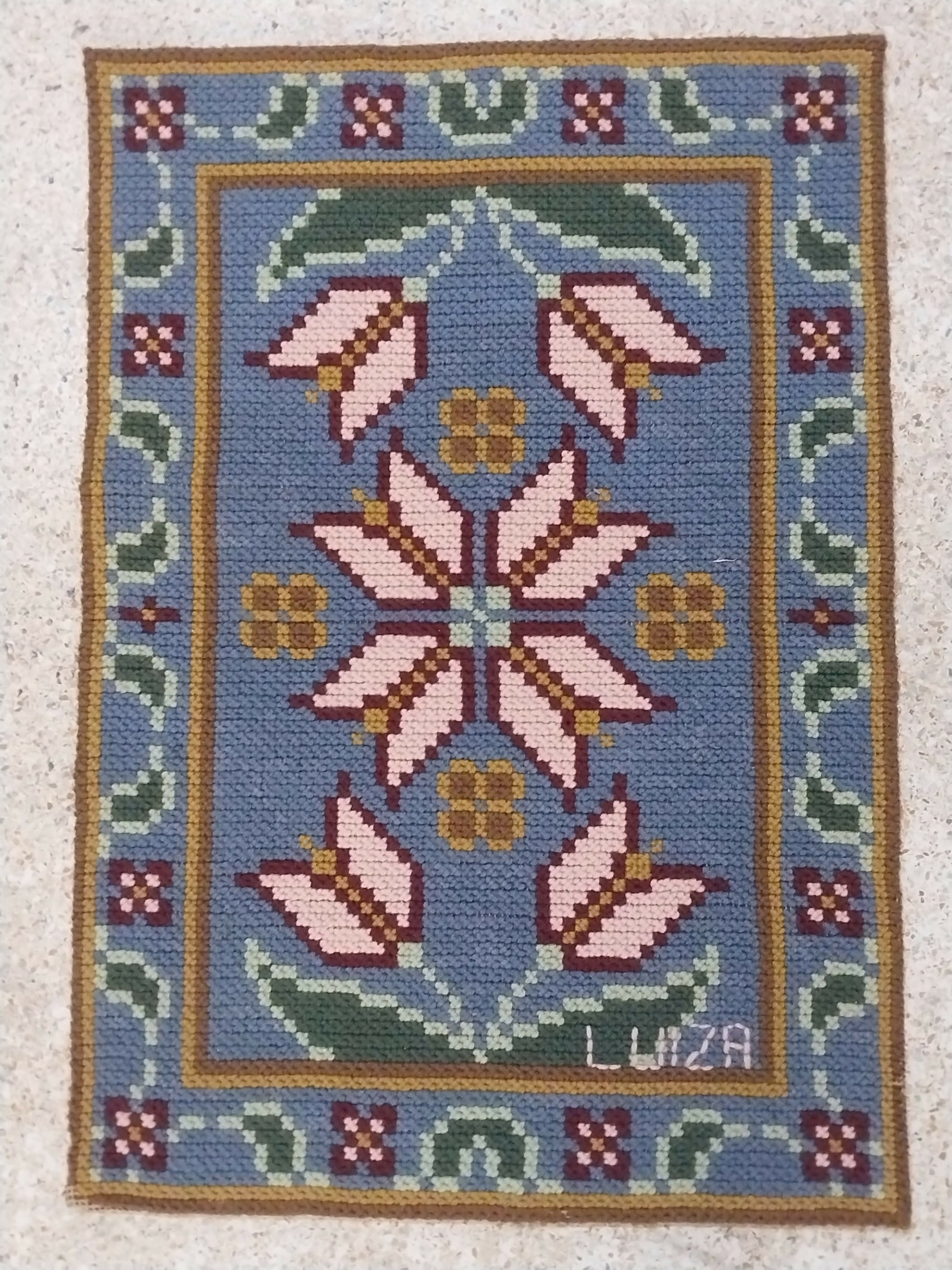 Tapeçaria Antiga de parede assinada