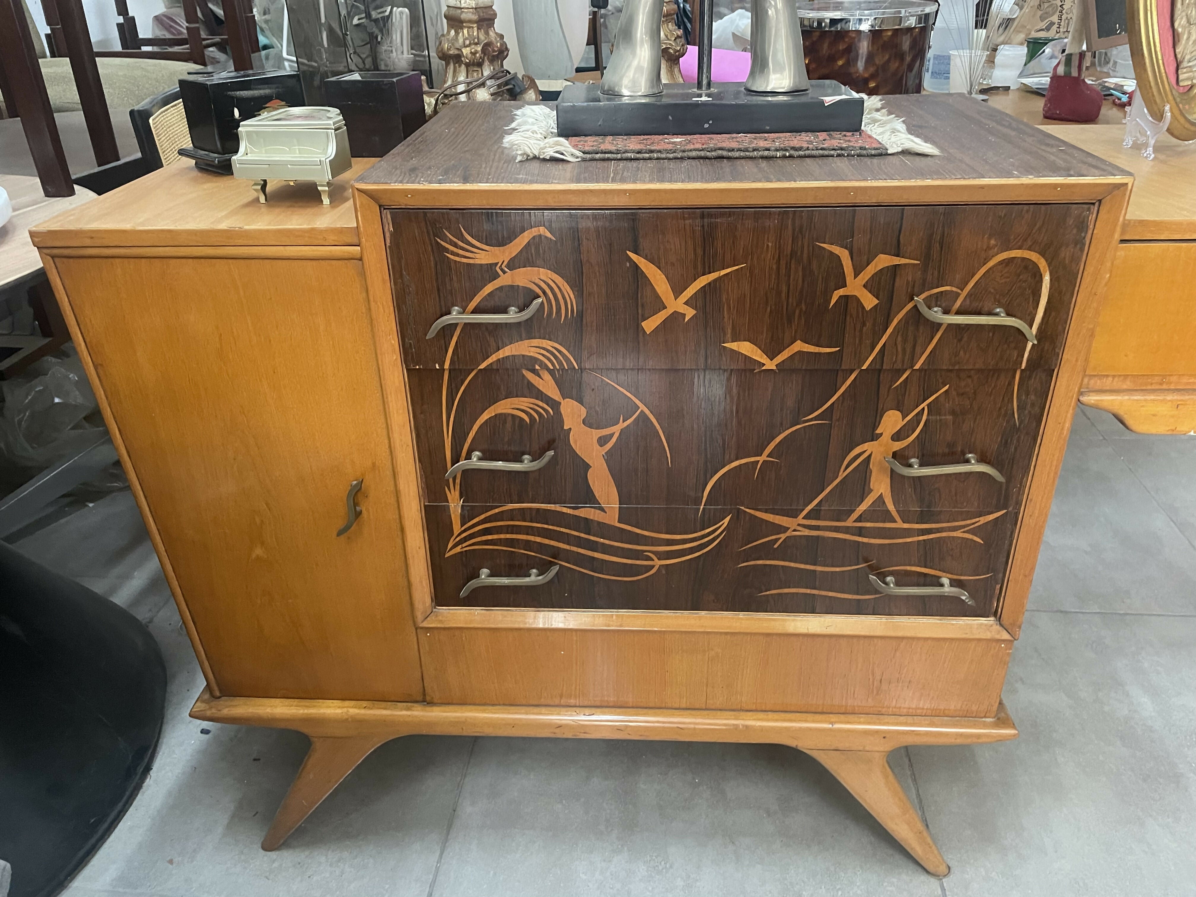 Penteadeira vintage em madeira maciça