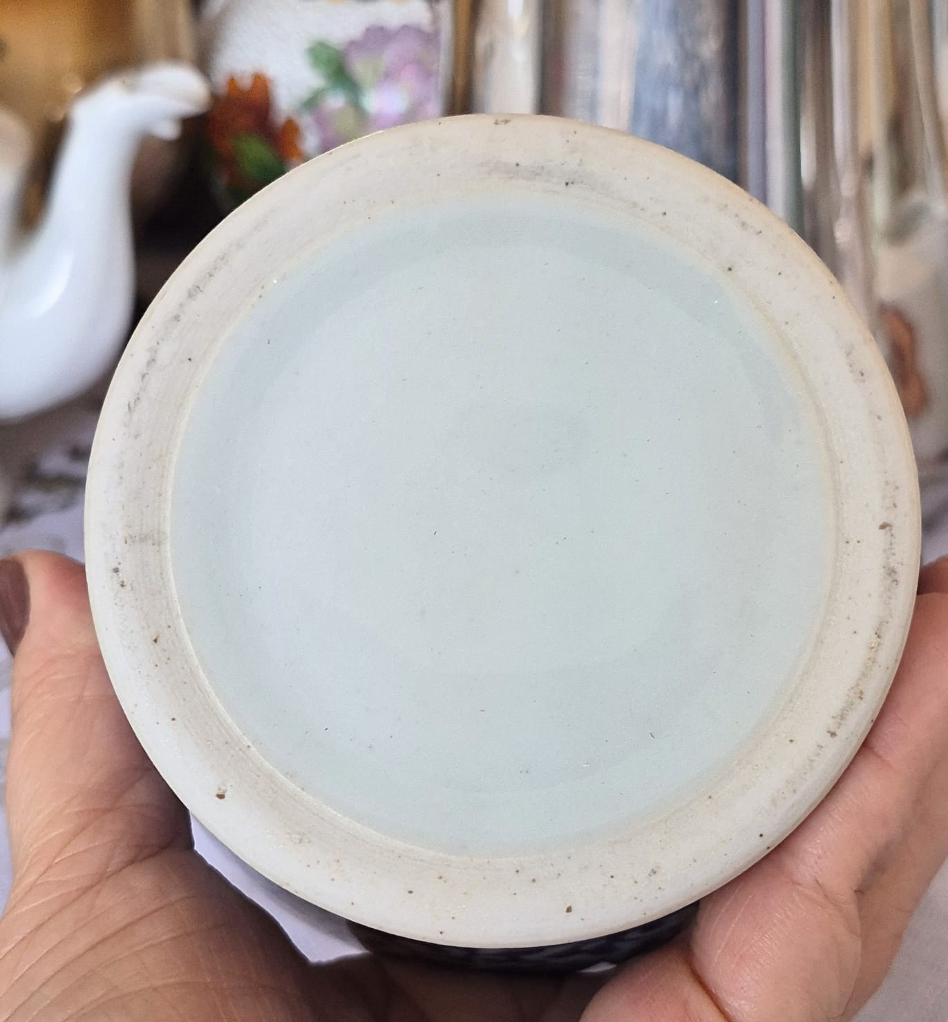 Potiche em porcelana vintage azul e branca chinesa Jingdezhen. Padrão Flor de Lótus. Impecável.