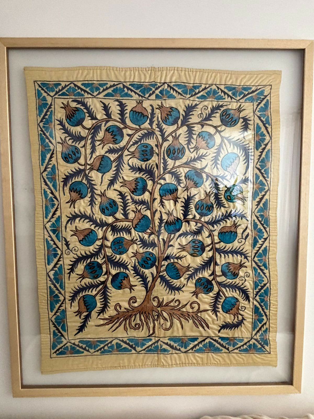 Bordado Zuzani Uzbequistão Emoldurado