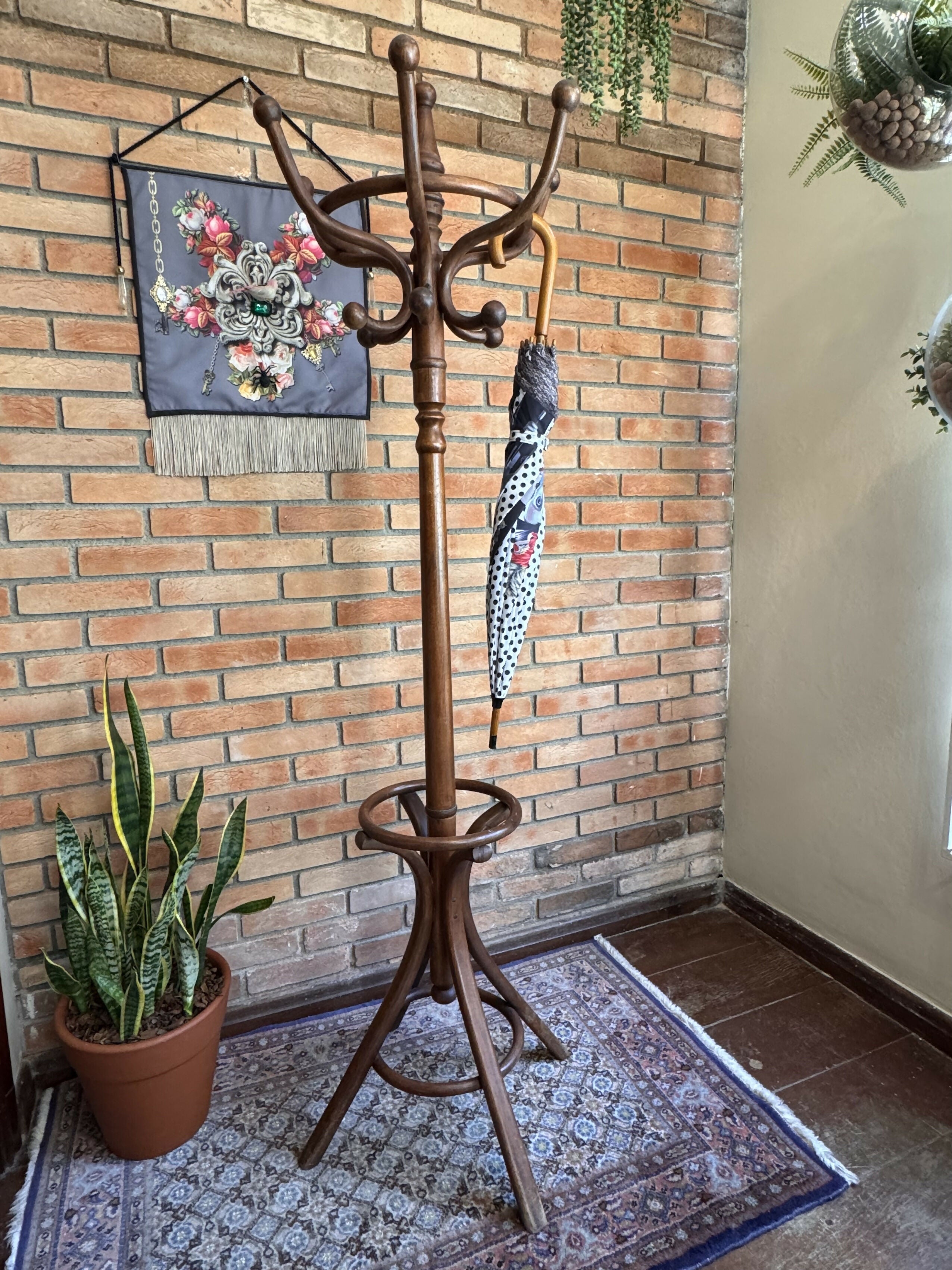 Michael Thonet 1859 Raríssimo cabideiro austríaco