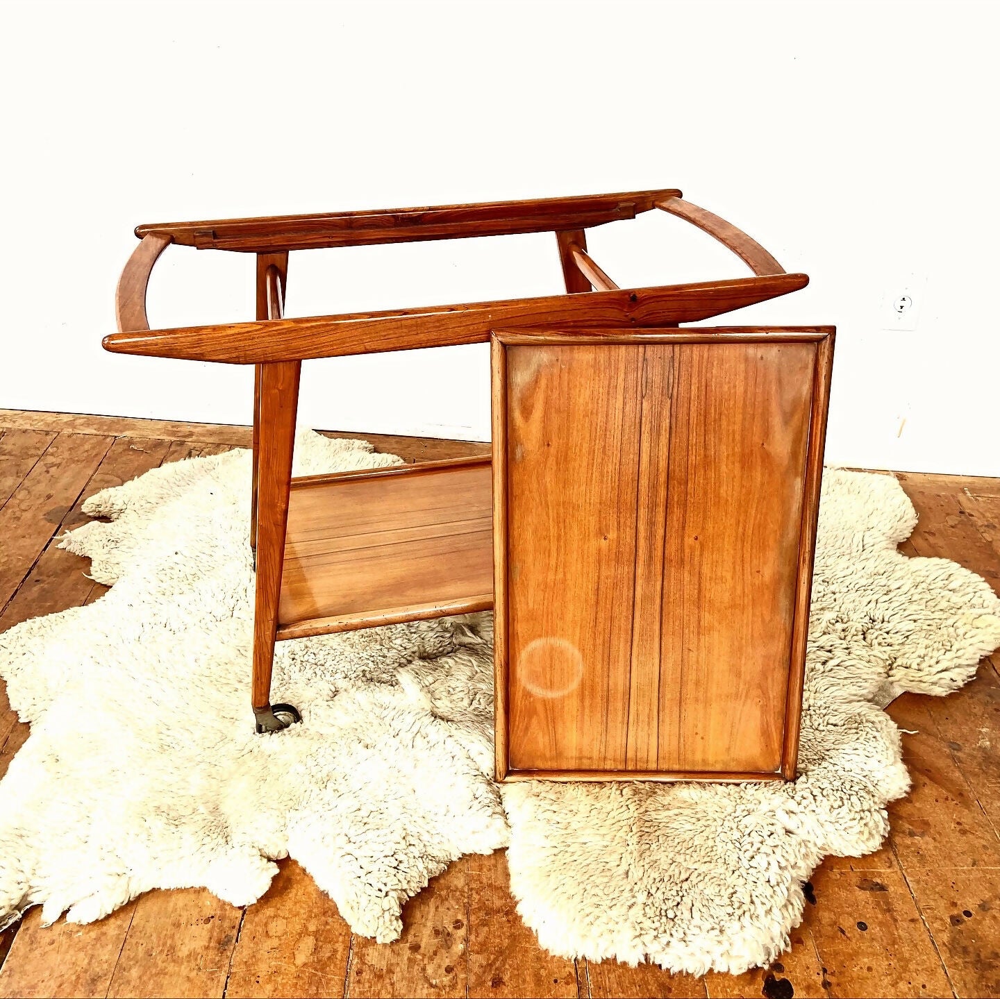 Carrinho de chá Geraldo de Barros