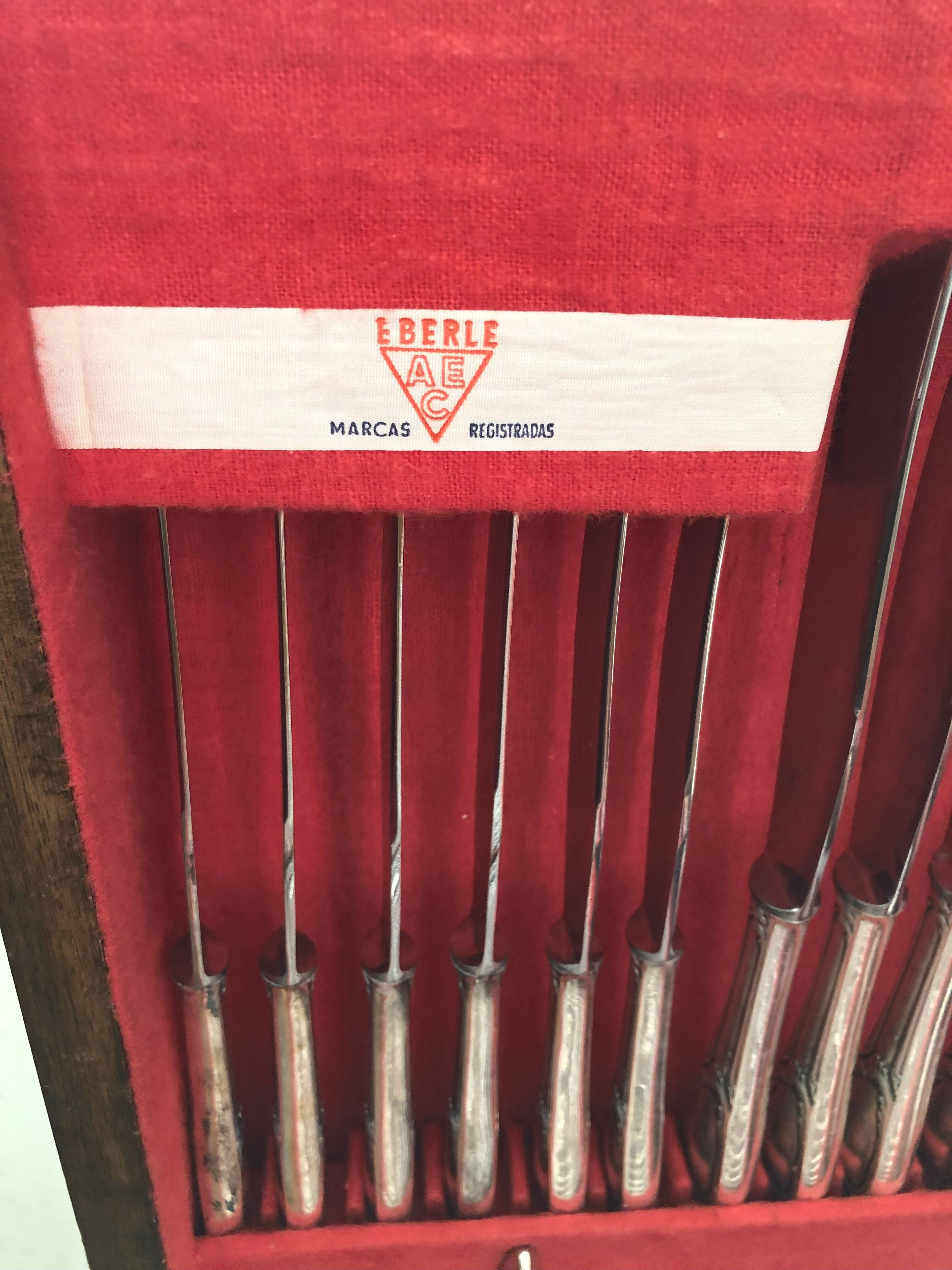 Antigo faqueiro Eberle prata 90 espessurado com 128 peças